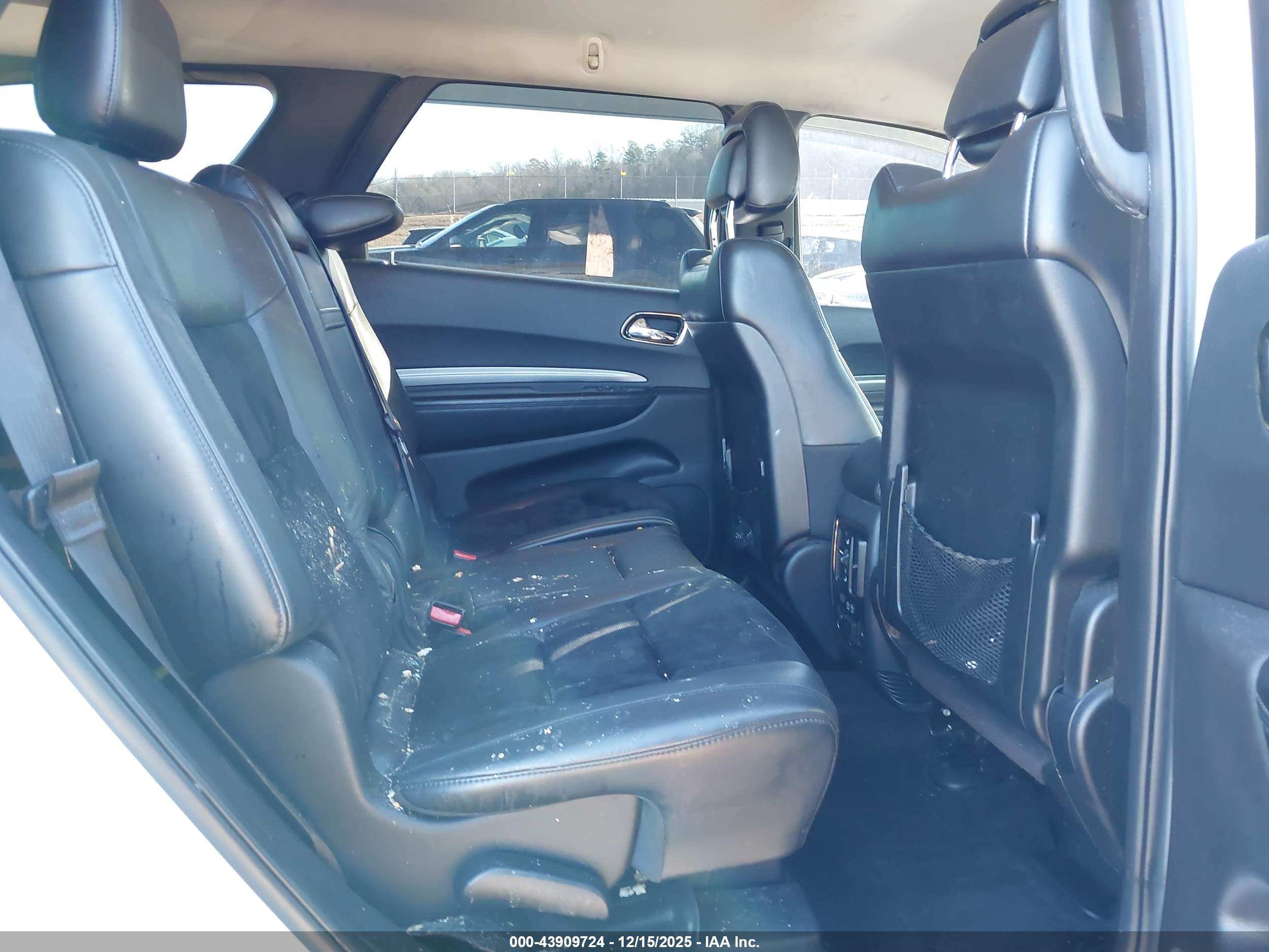DODGE DURANGO image 8