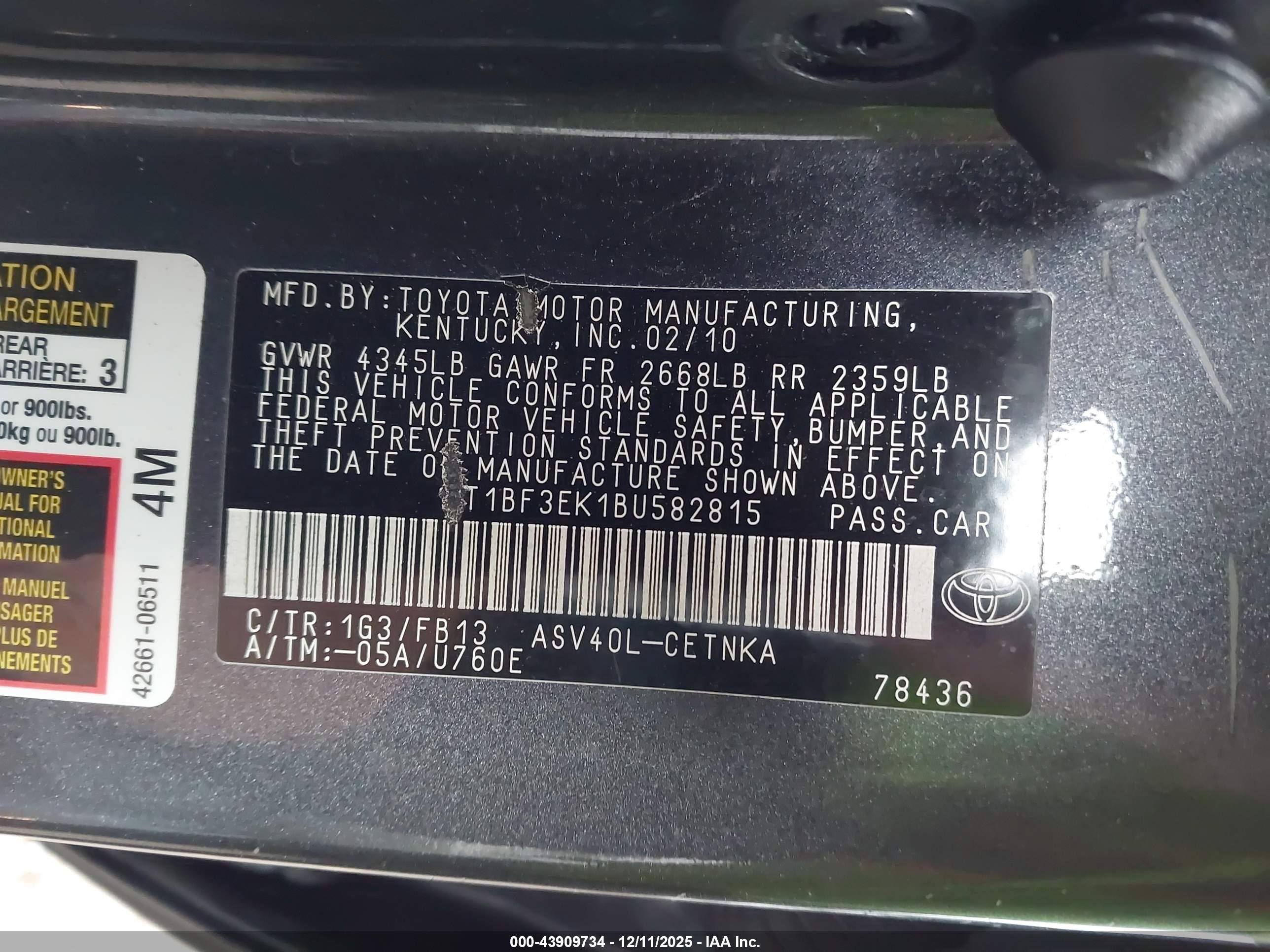 TOYOTA CAMRY image 9