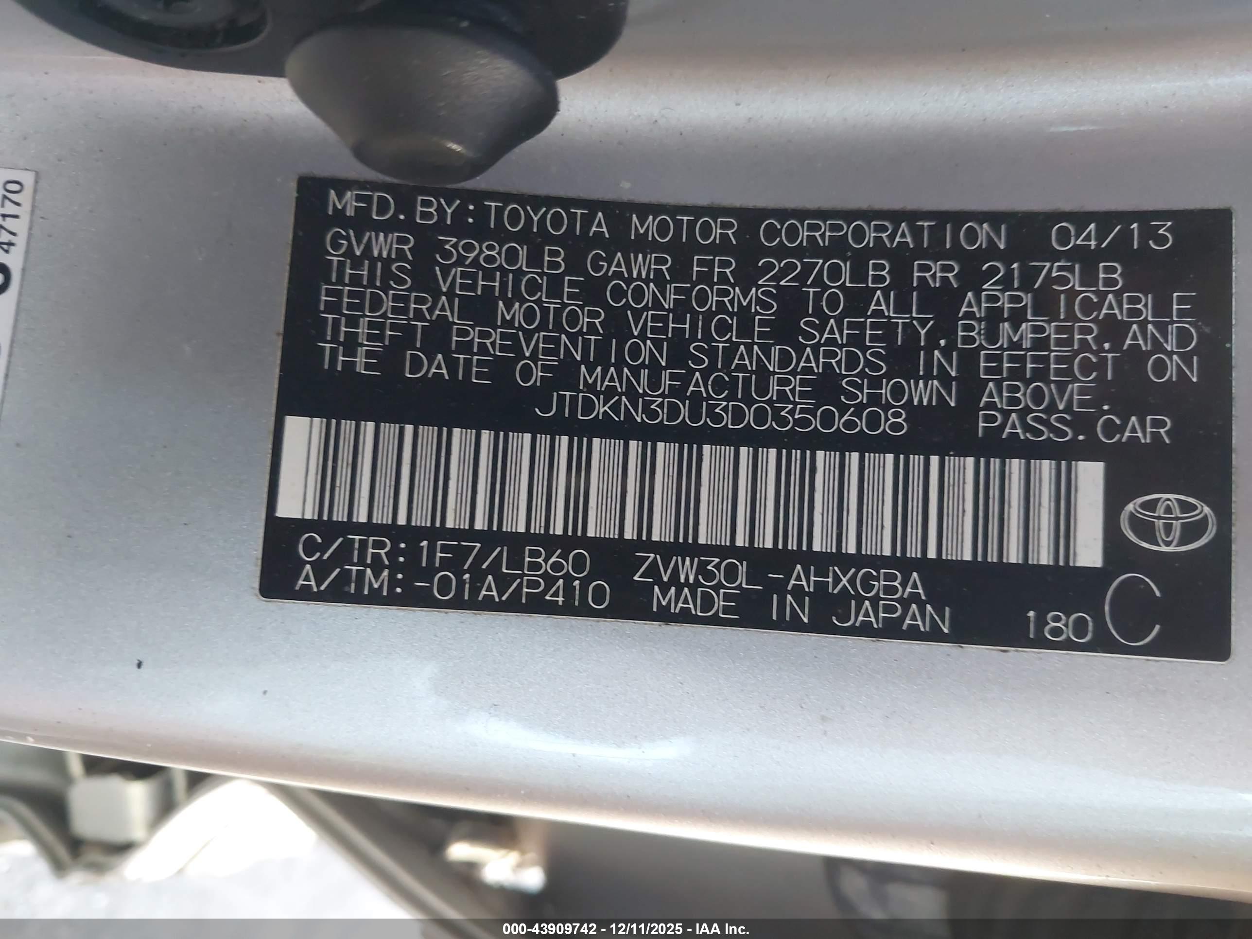 TOYOTA PRIUS image 9