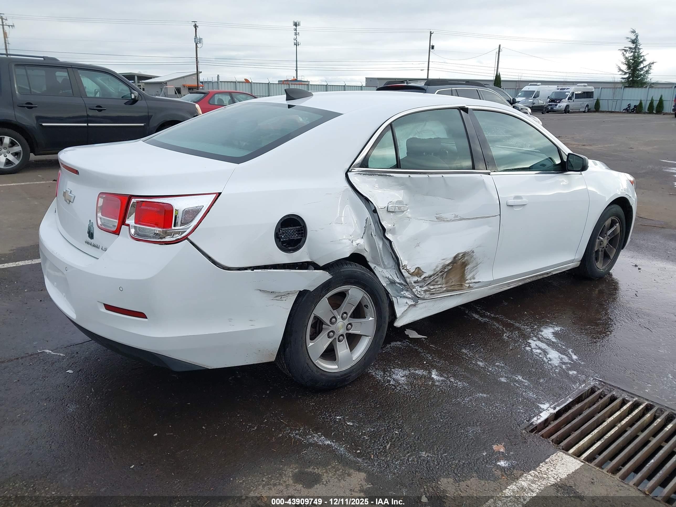 CHEVROLET MALIBU image 4
