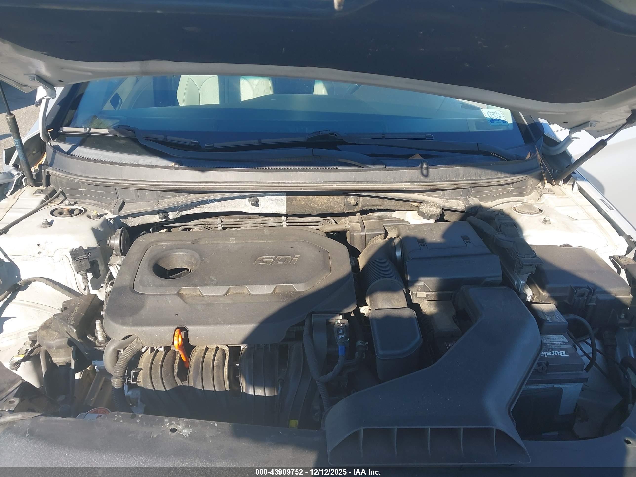 HYUNDAI SONATA image 10