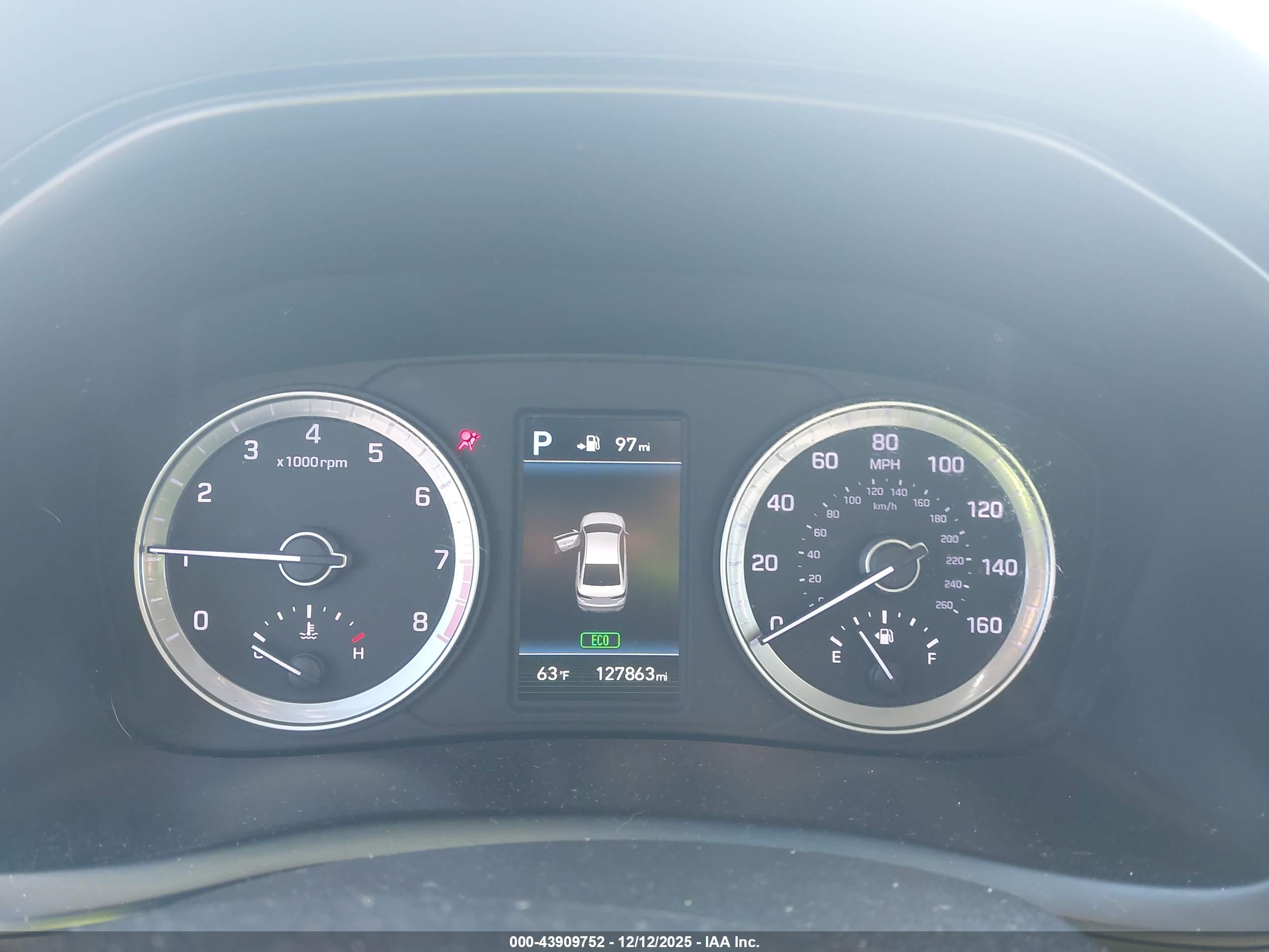 HYUNDAI SONATA image 7