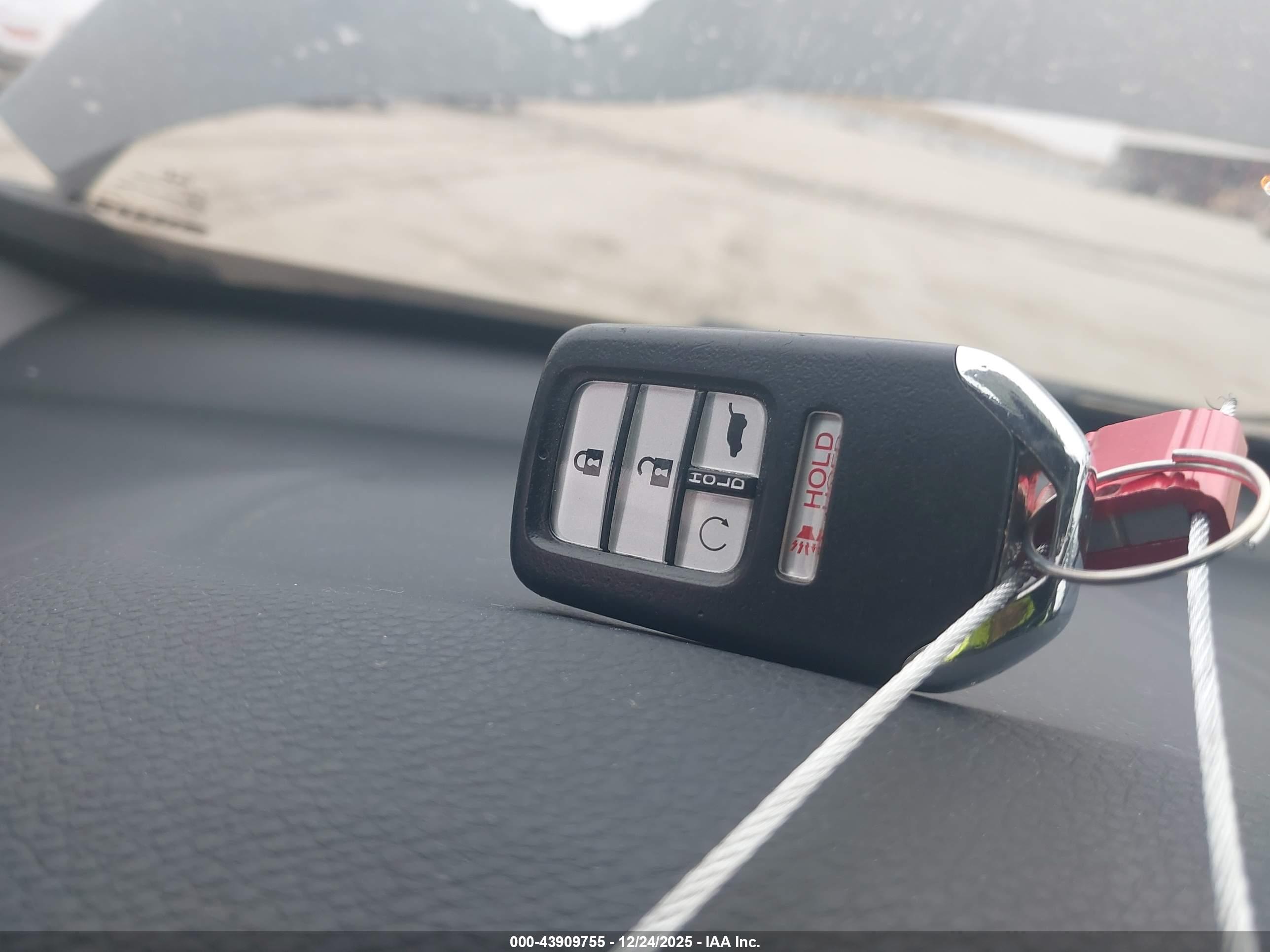 HONDA CR-V image 11