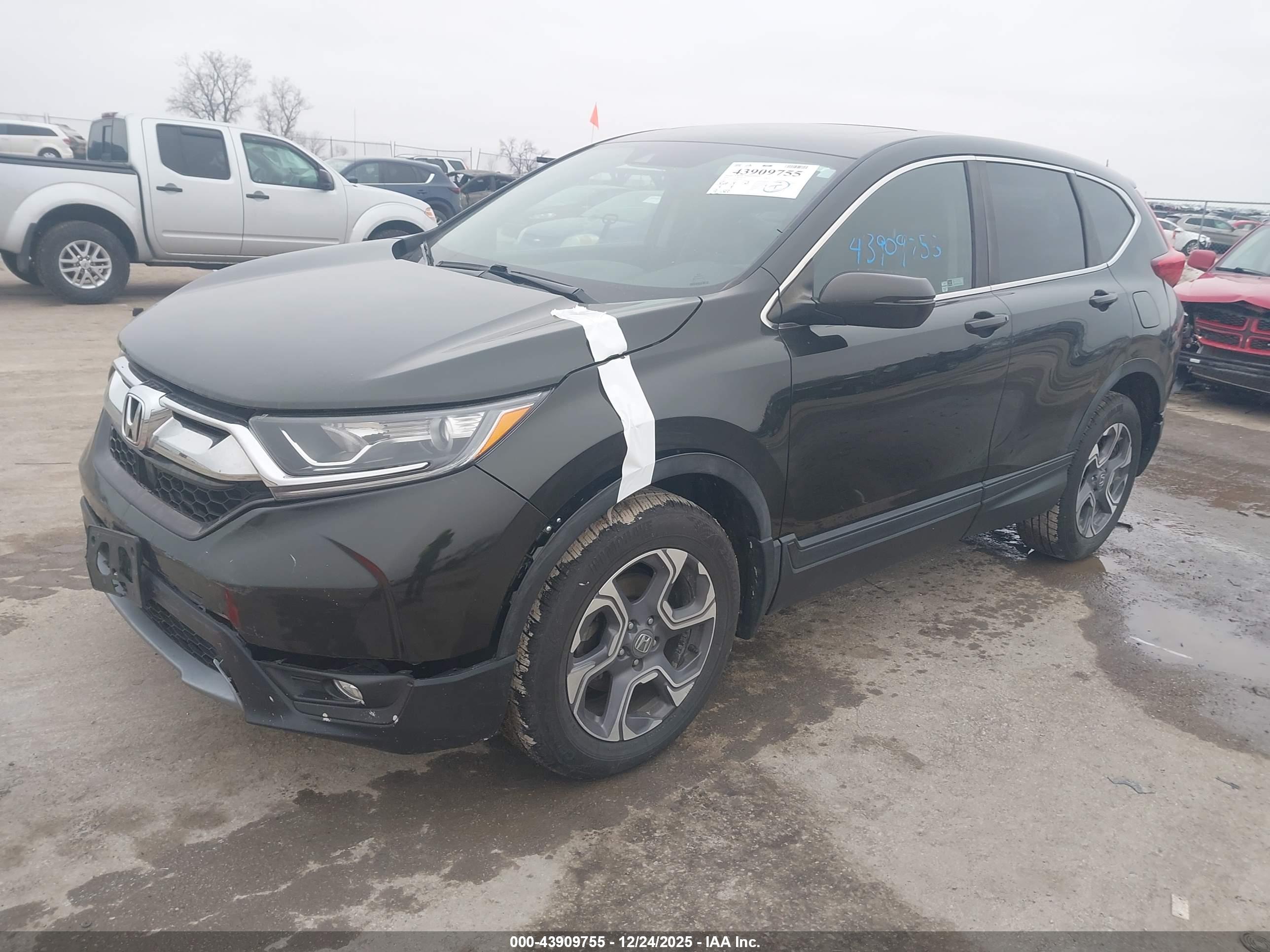 HONDA CR-V image 2