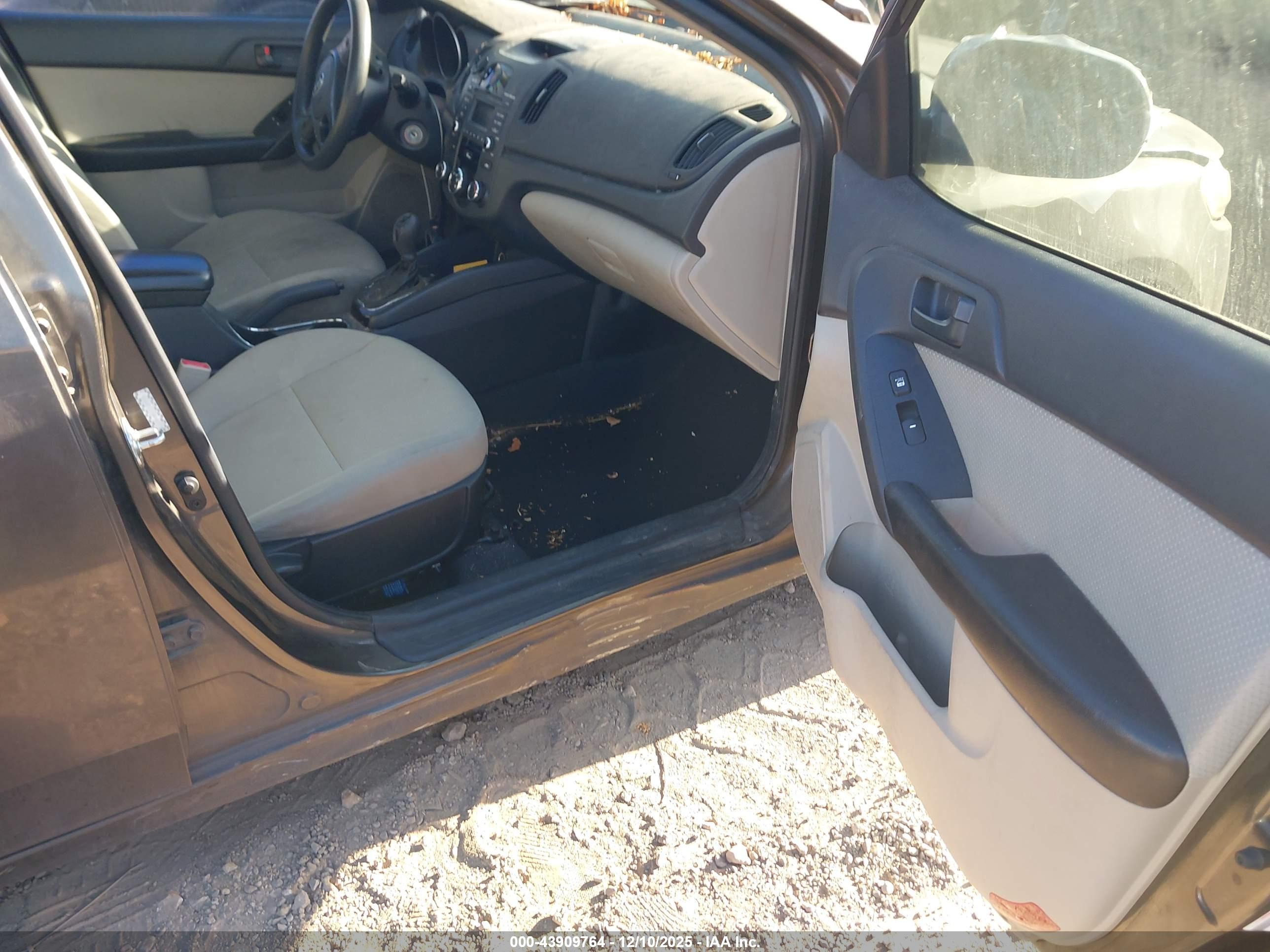 KIA FORTE image 5