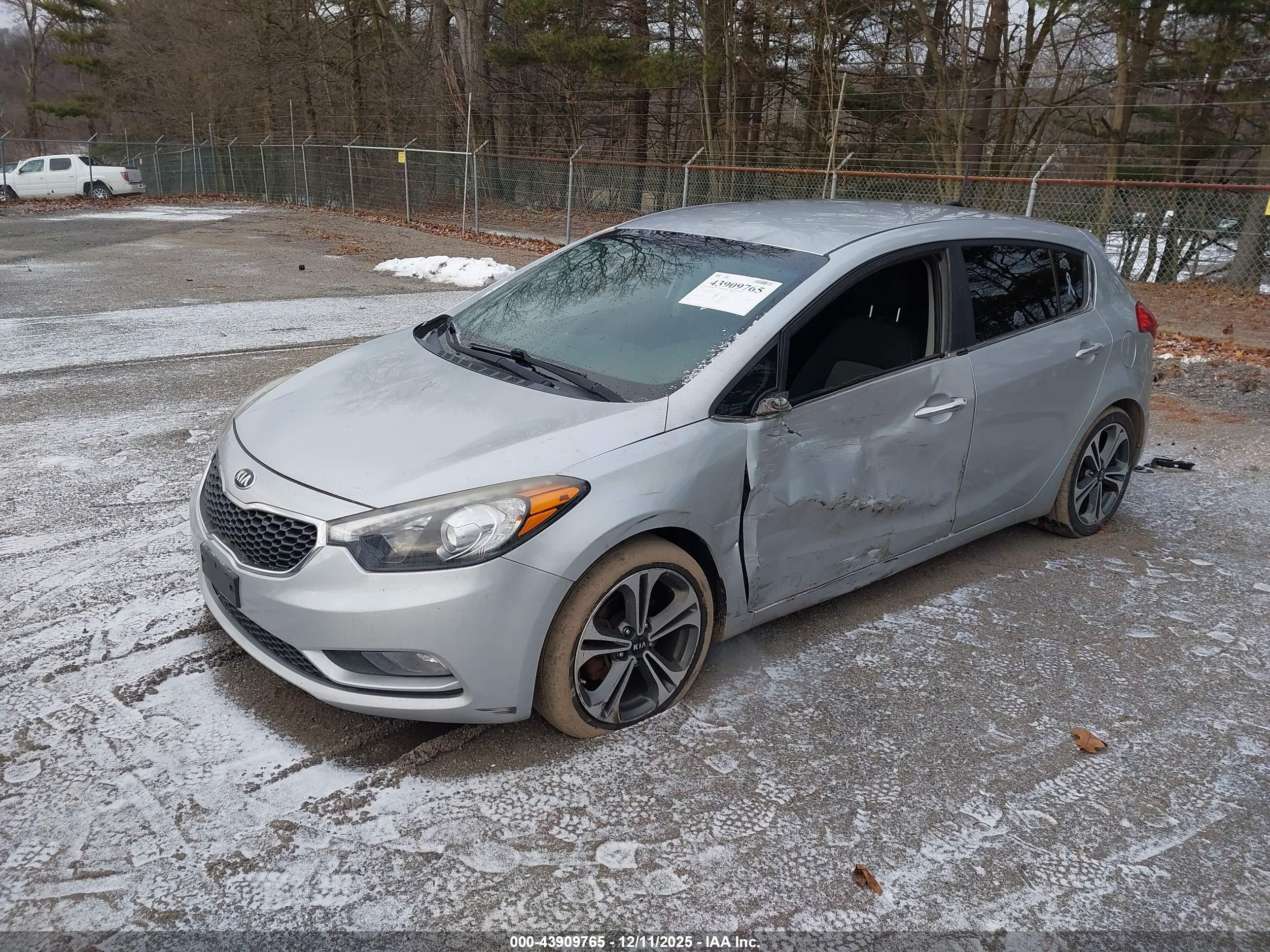 KIA FORTE image 2