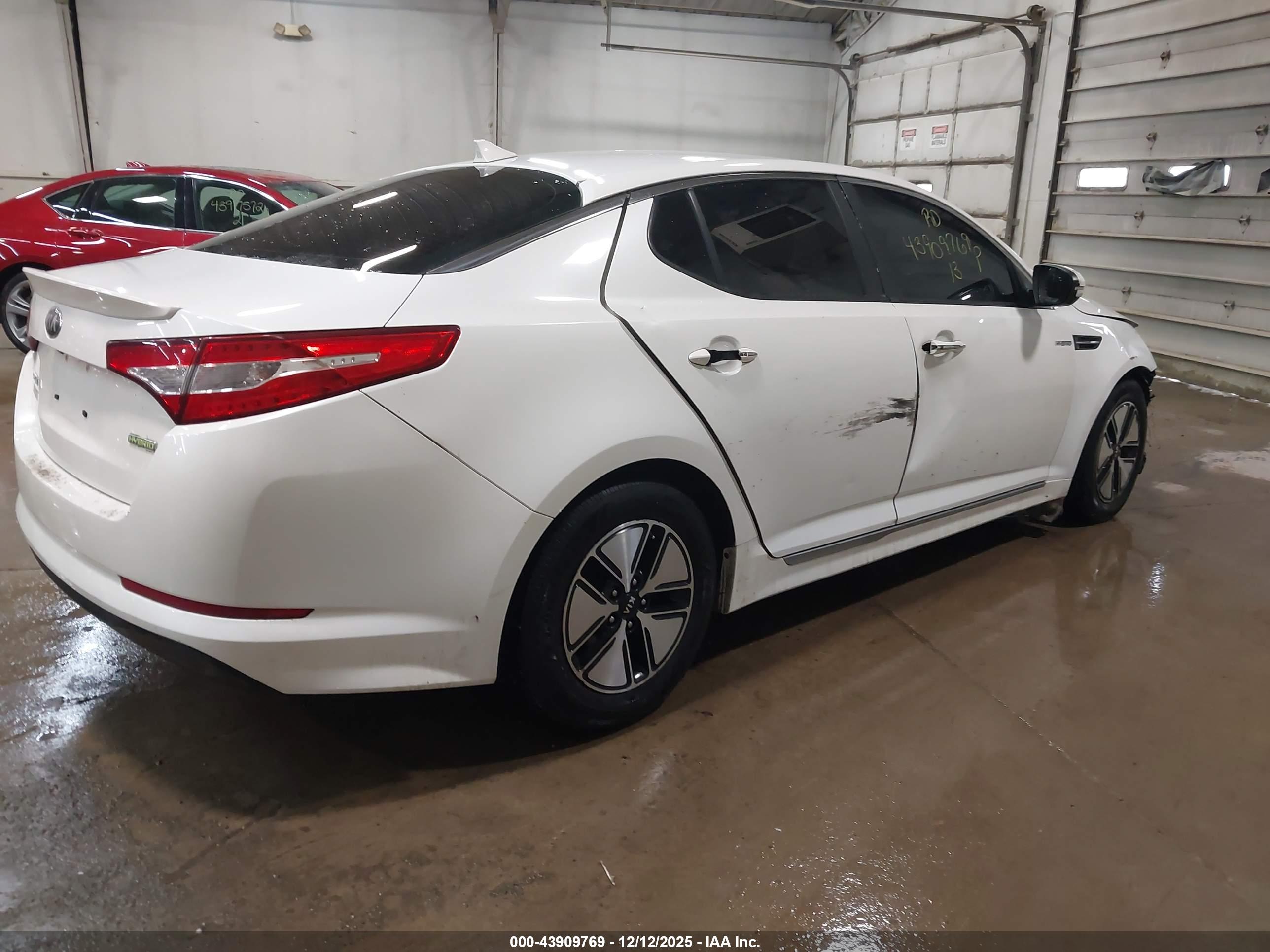 KIA OPTIMA image 4