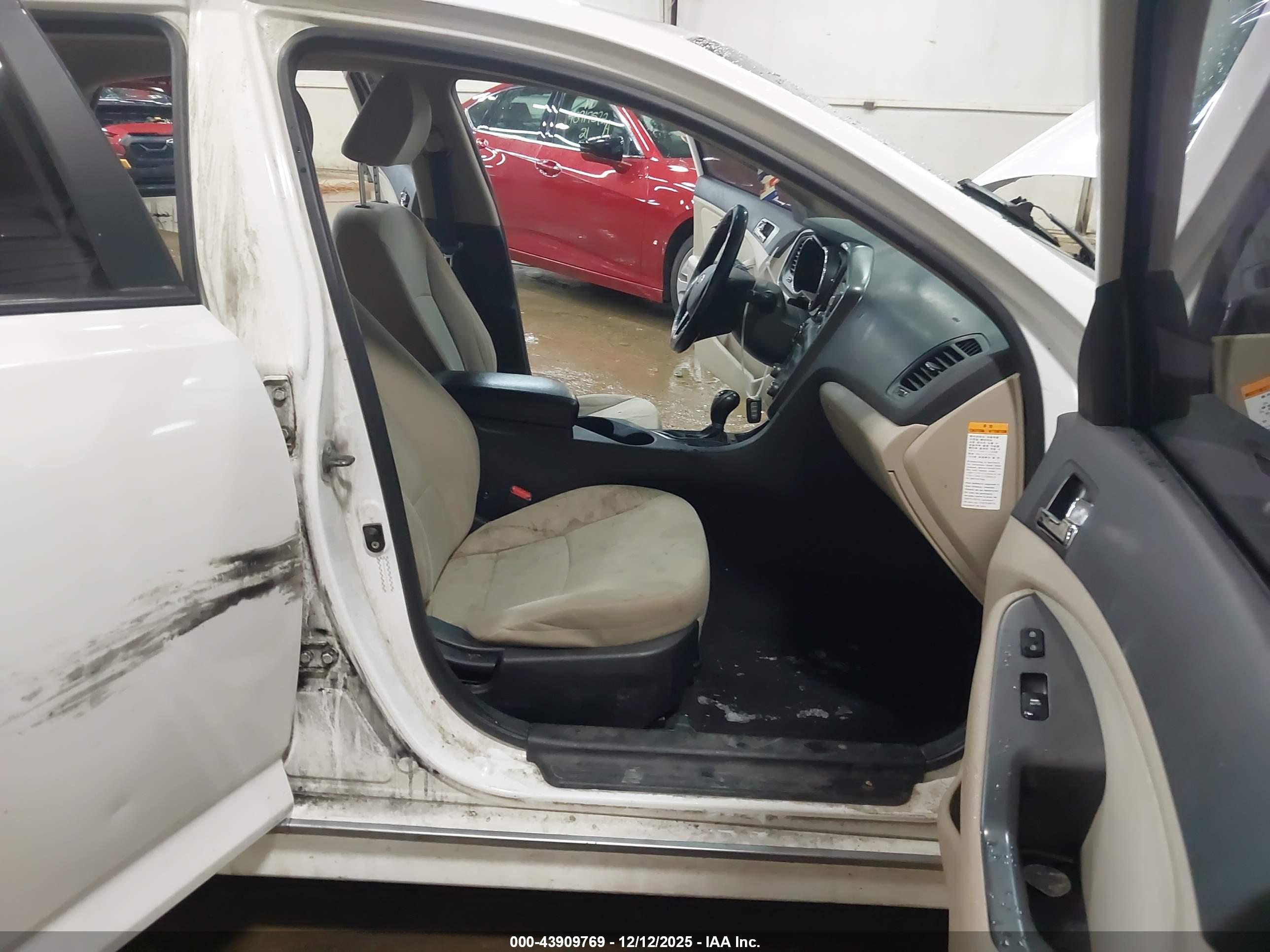KIA OPTIMA image 5