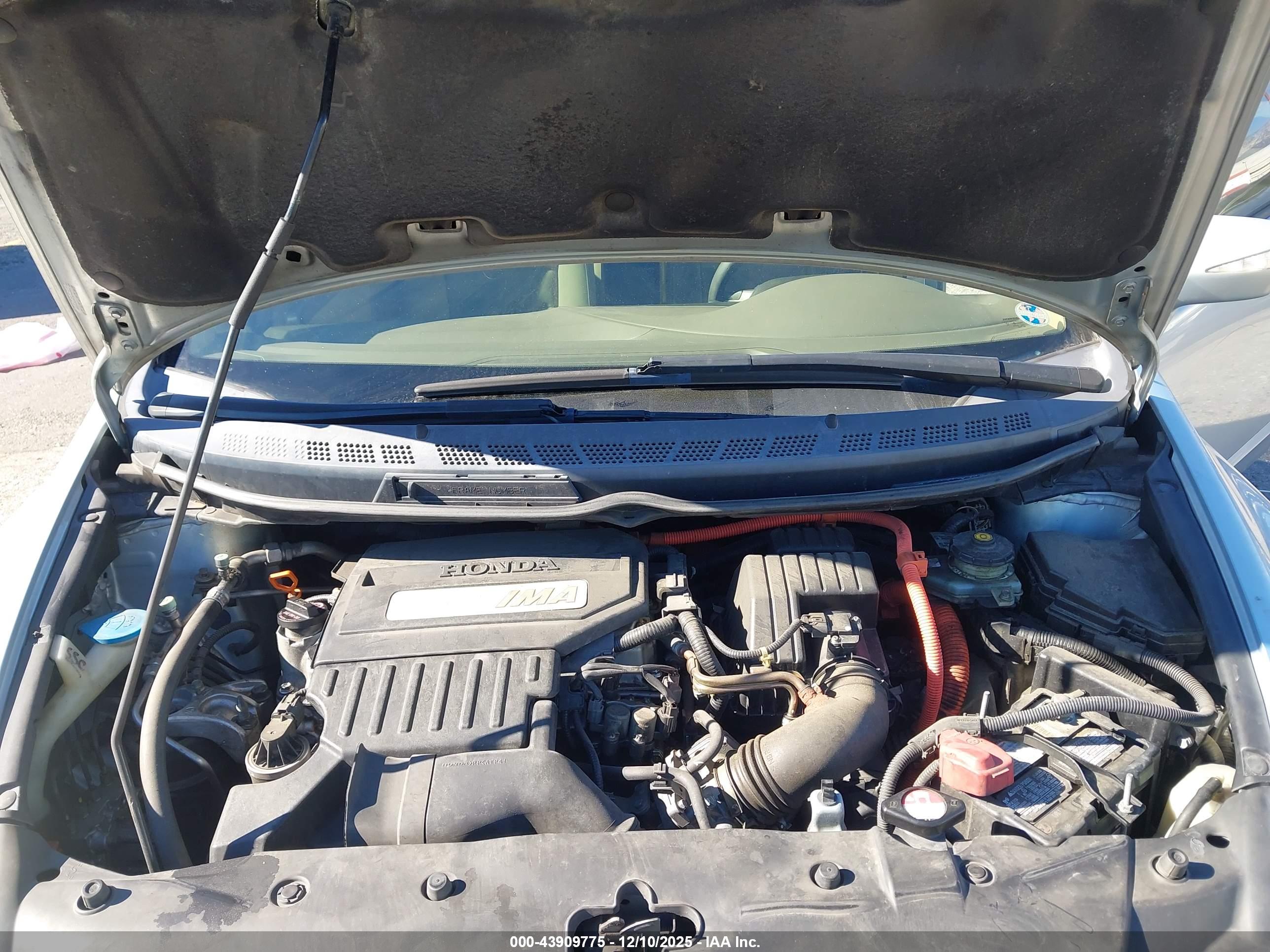 HONDA CIVIC image 10