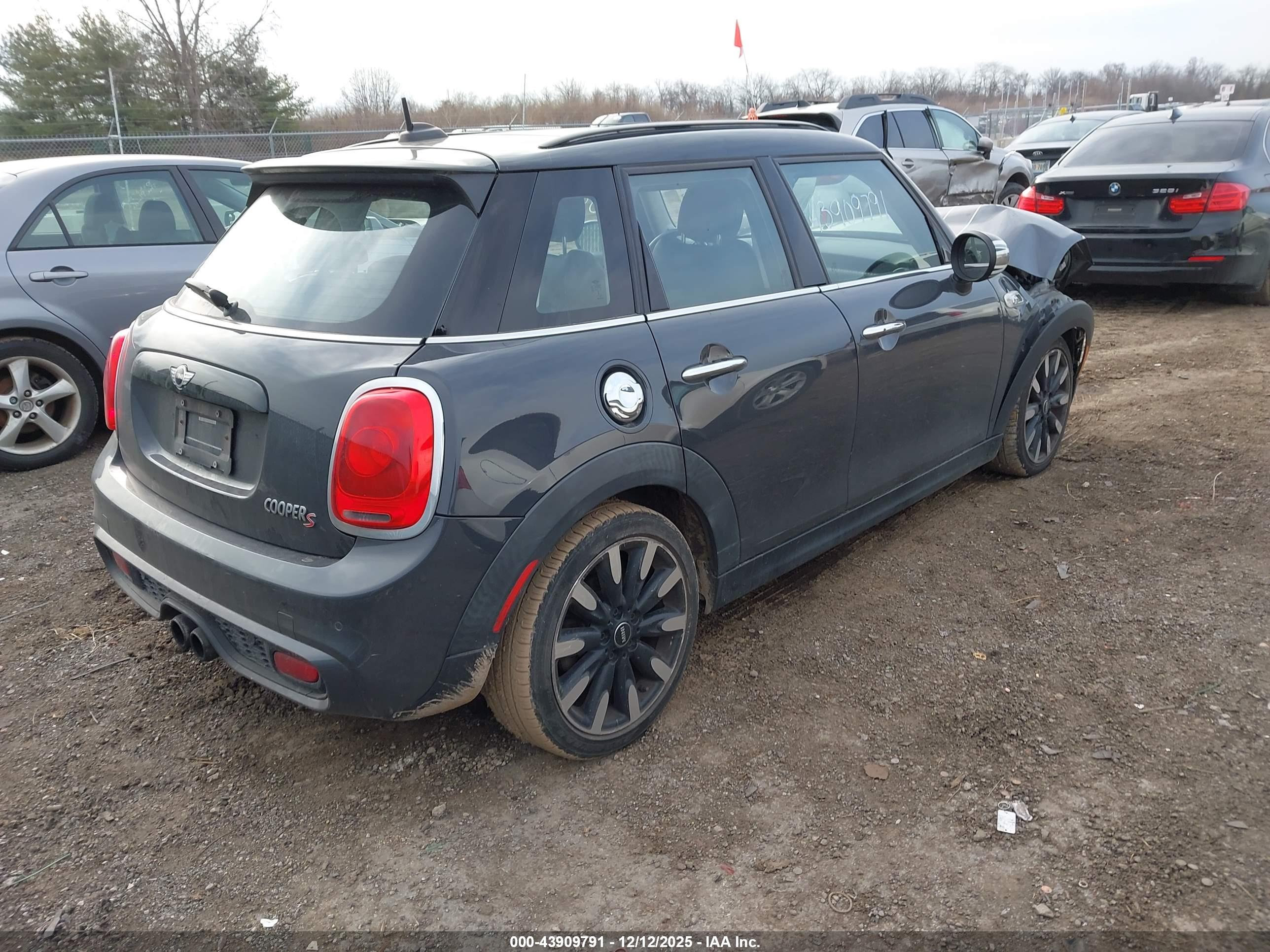 MINI HARDTOP image 4