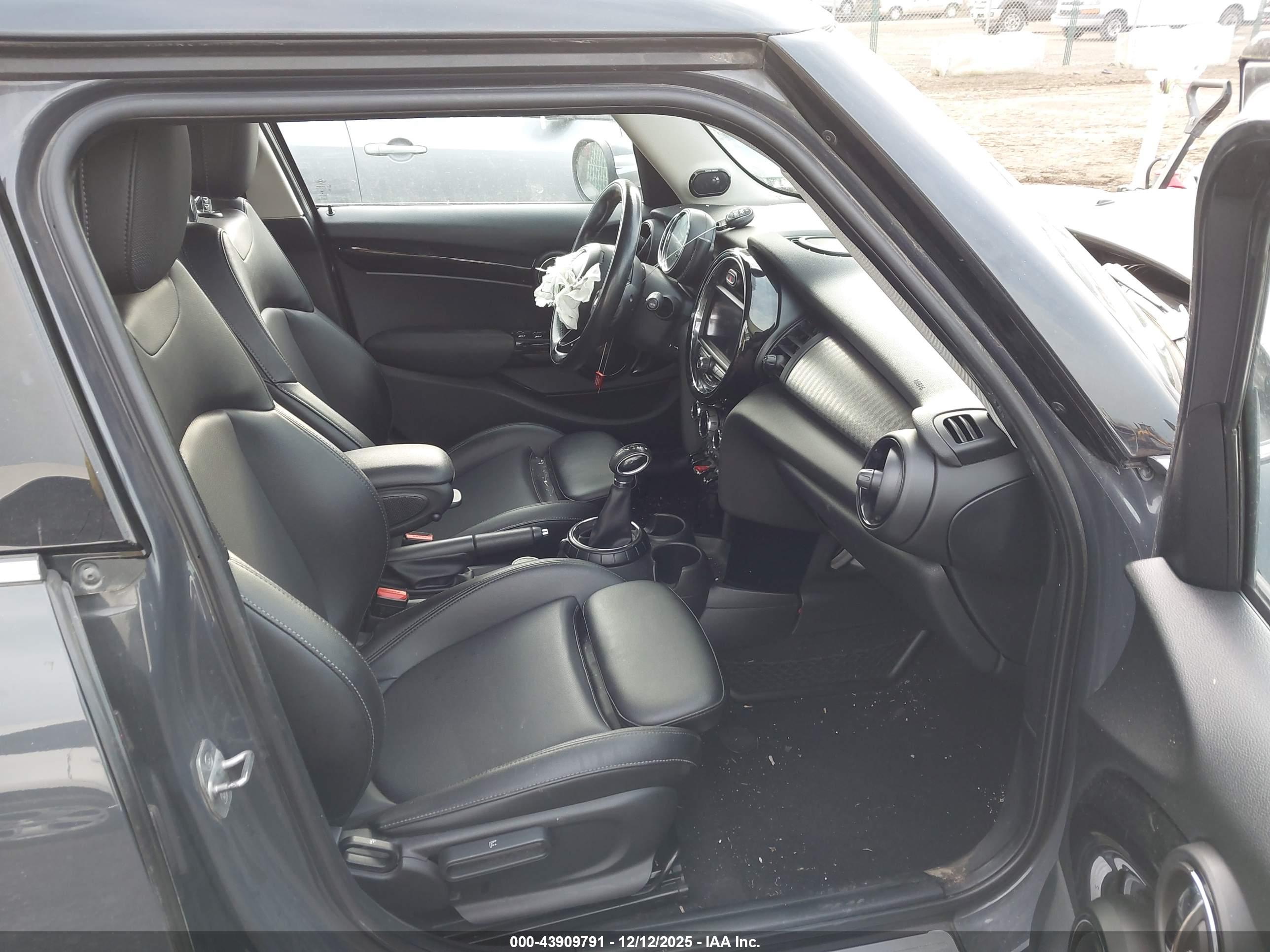 MINI HARDTOP image 5