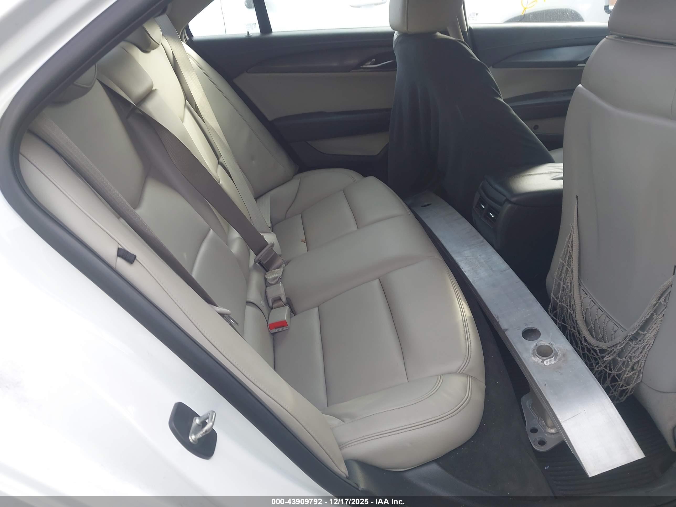 CADILLAC ATS image 8