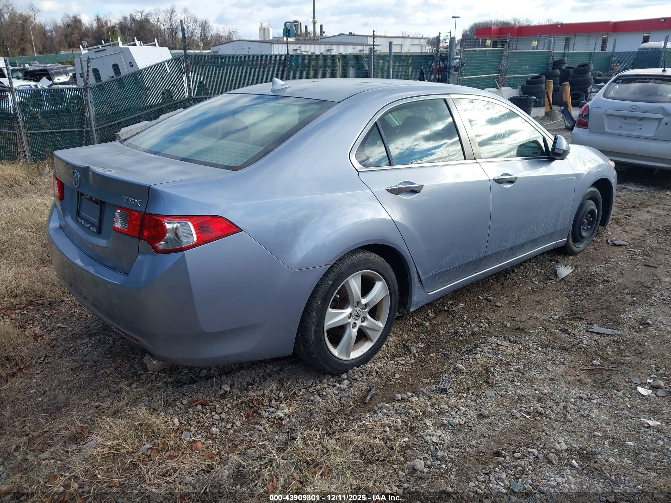 ACURA TSX image 4