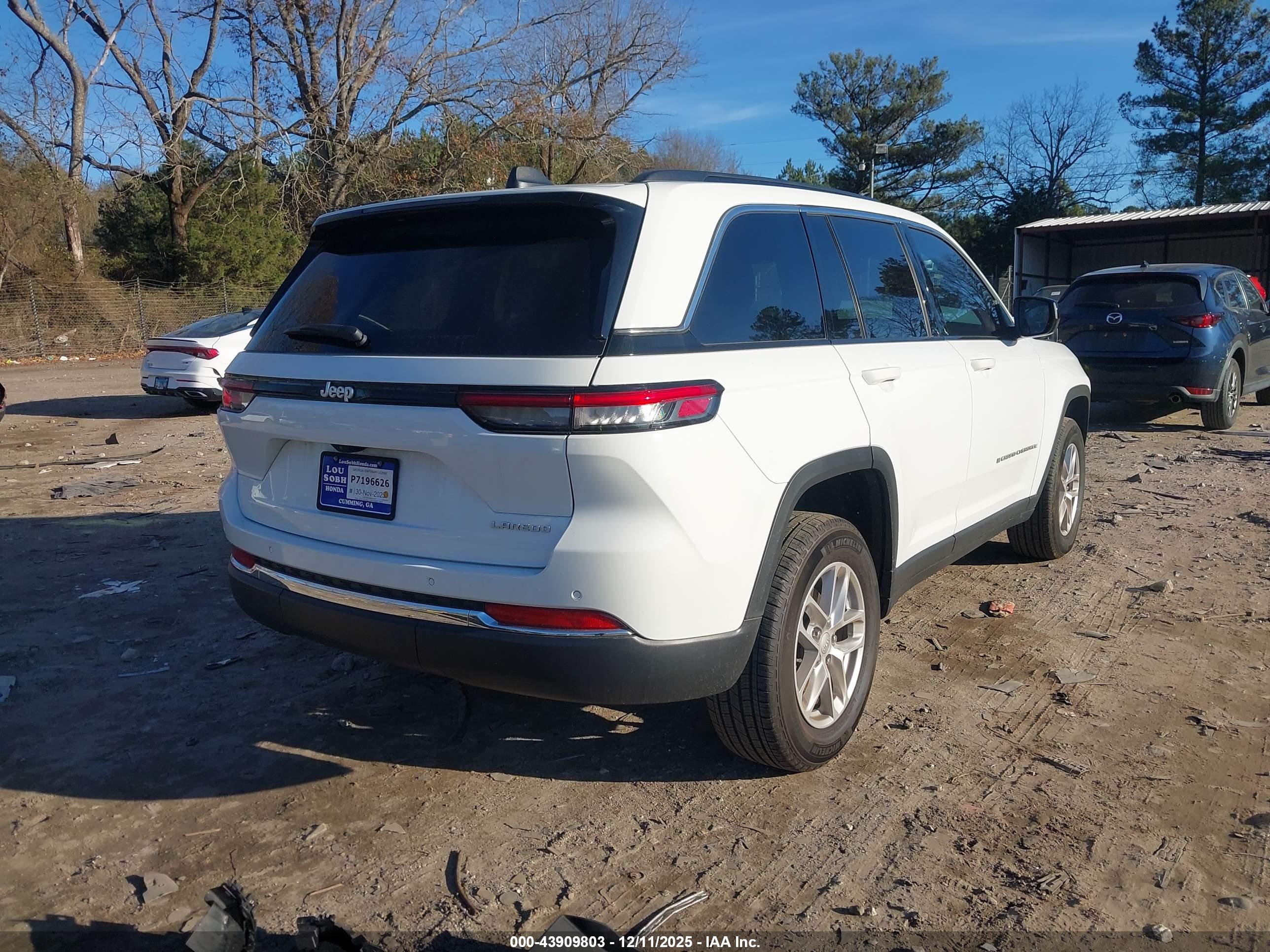 JEEP GRAND image 4