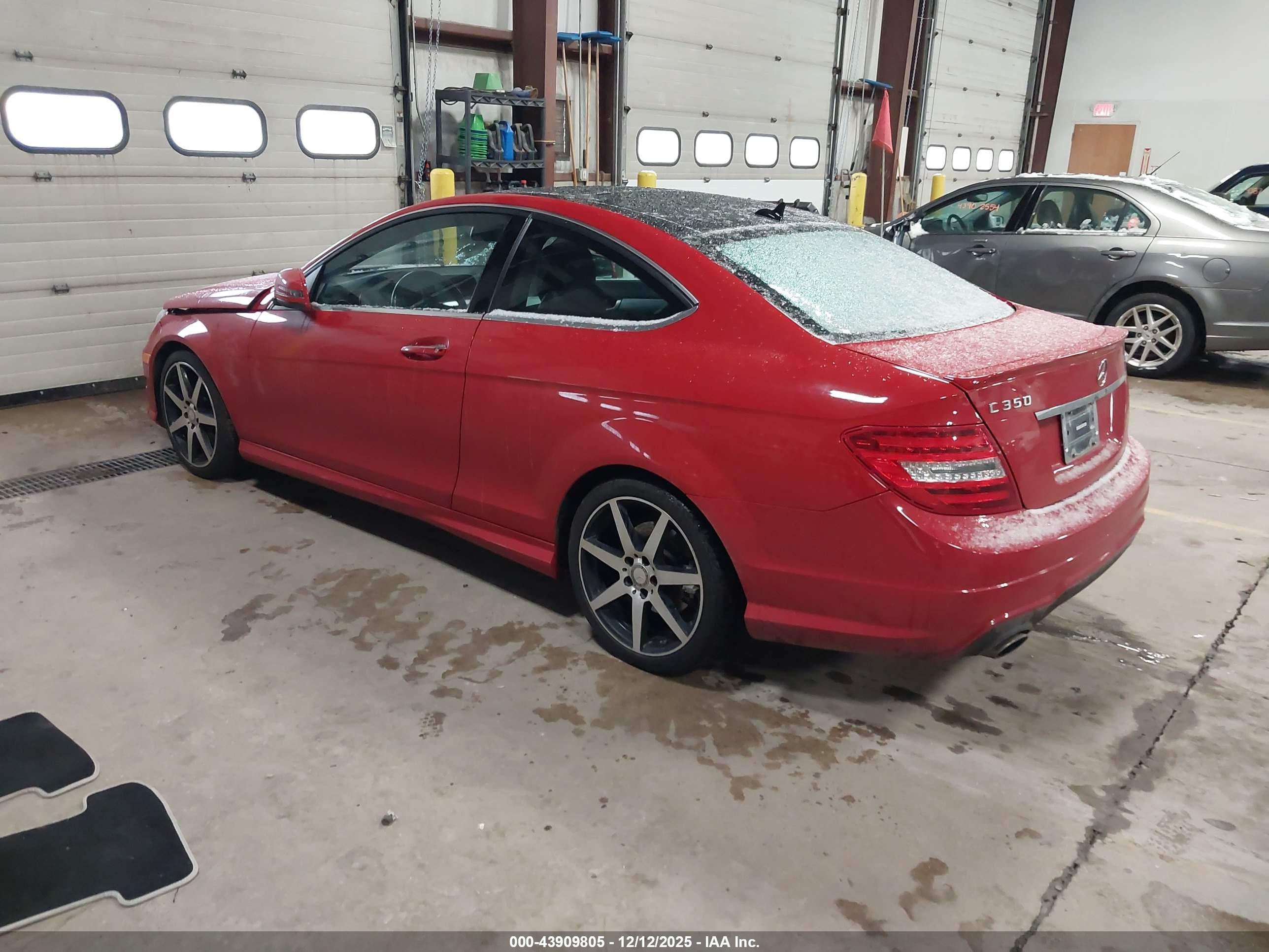 MERCEDES-BENZ C image 3