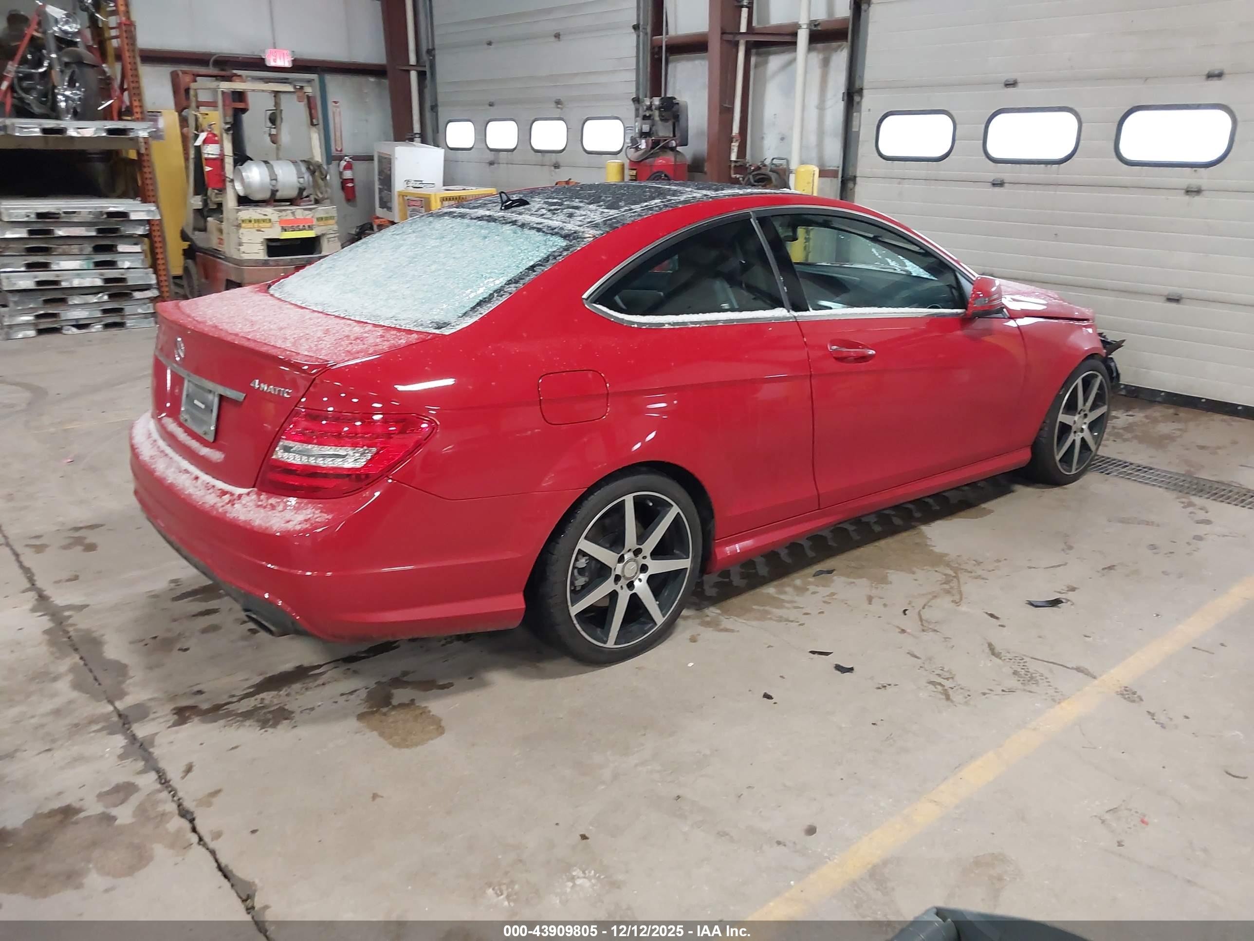 MERCEDES-BENZ C image 4