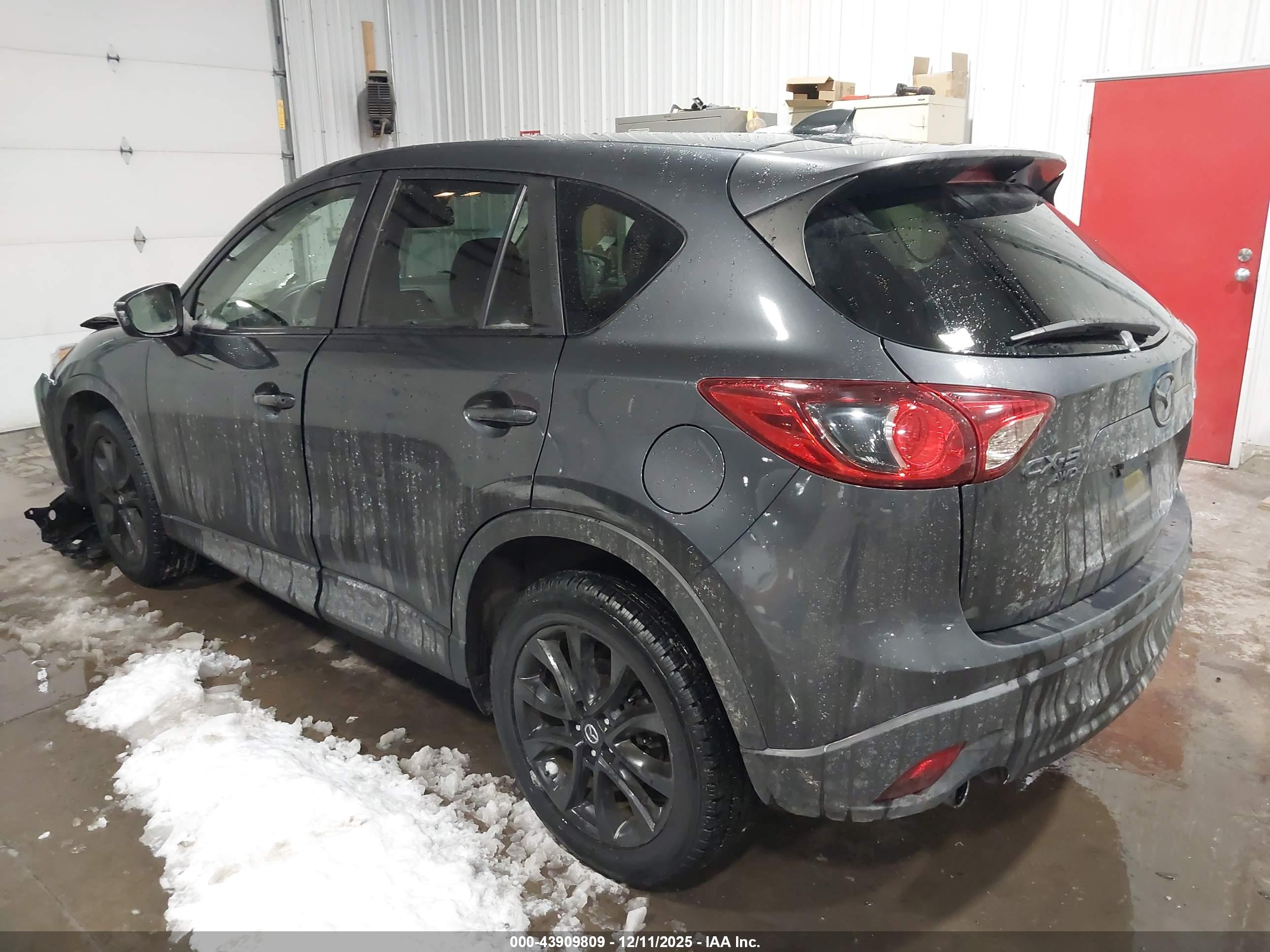 MAZDA CX-5 image 3