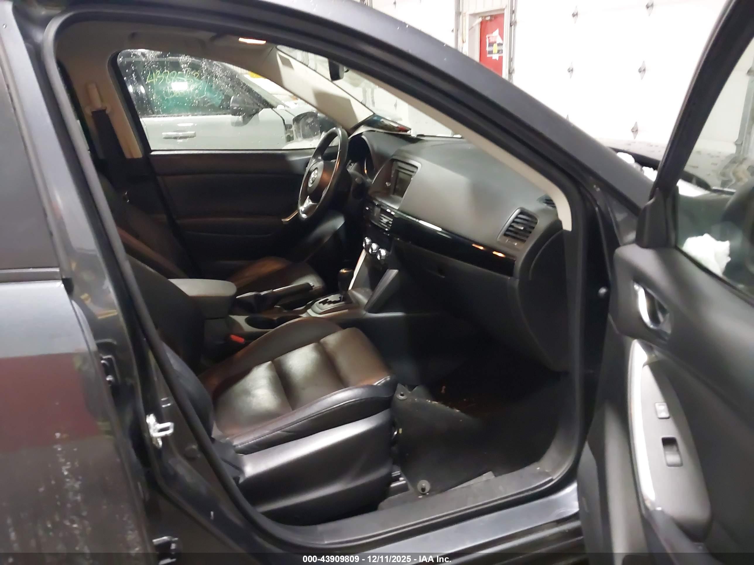 MAZDA CX-5 image 5