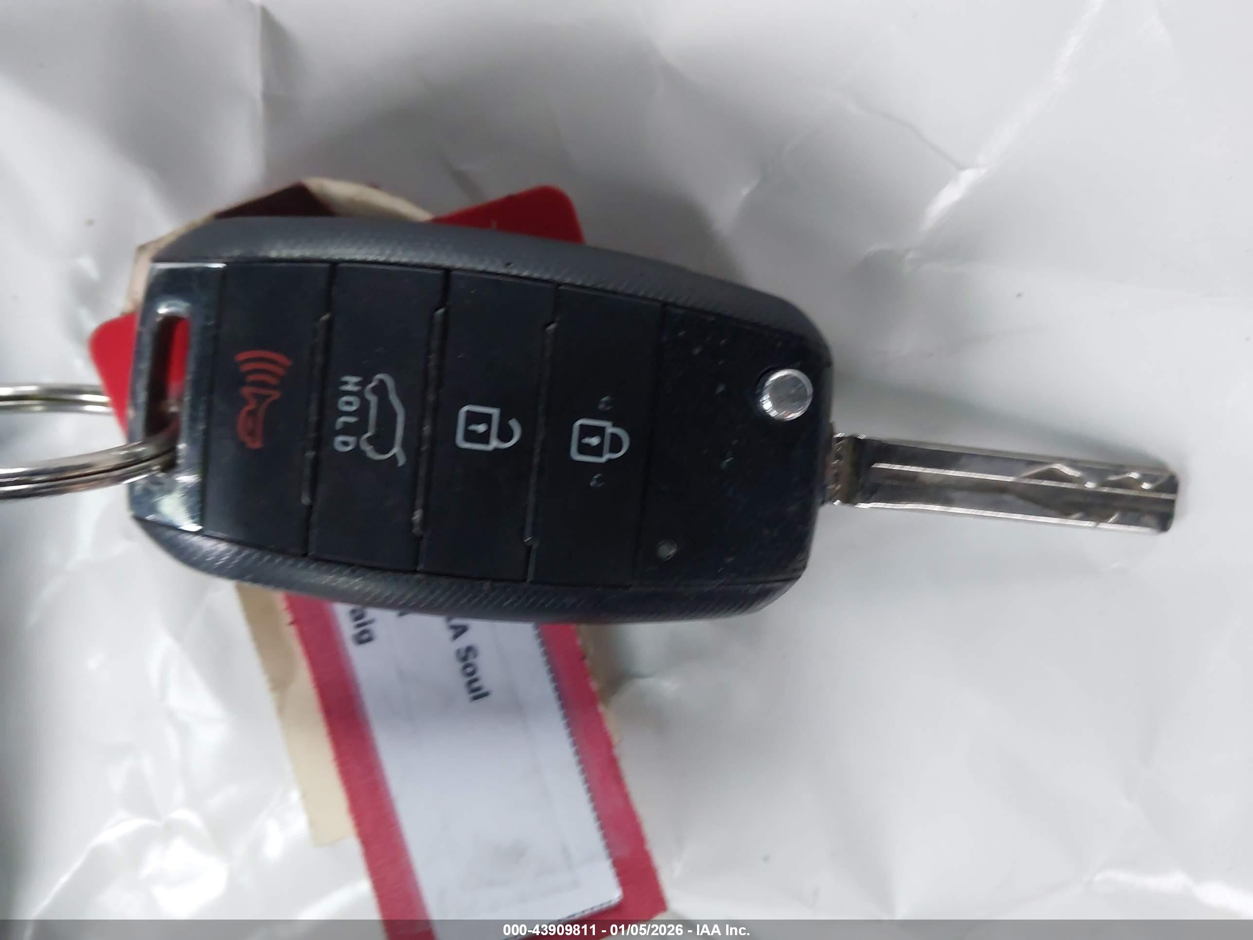 KIA SOUL image 11