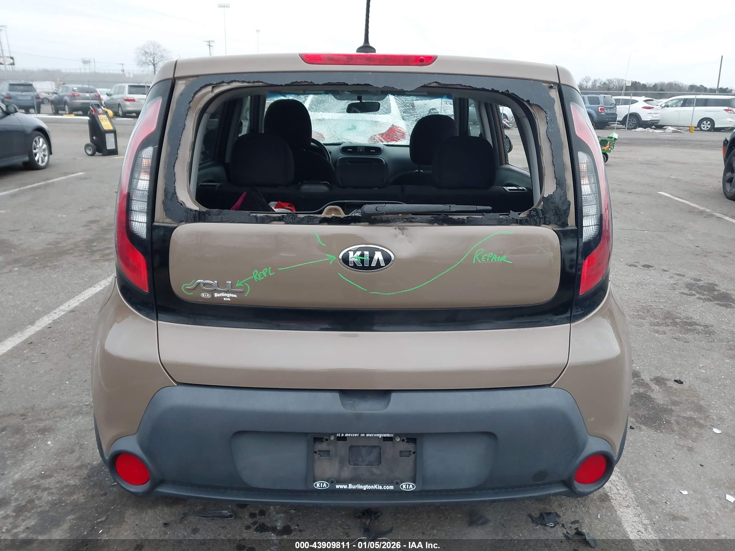 KIA SOUL image 6