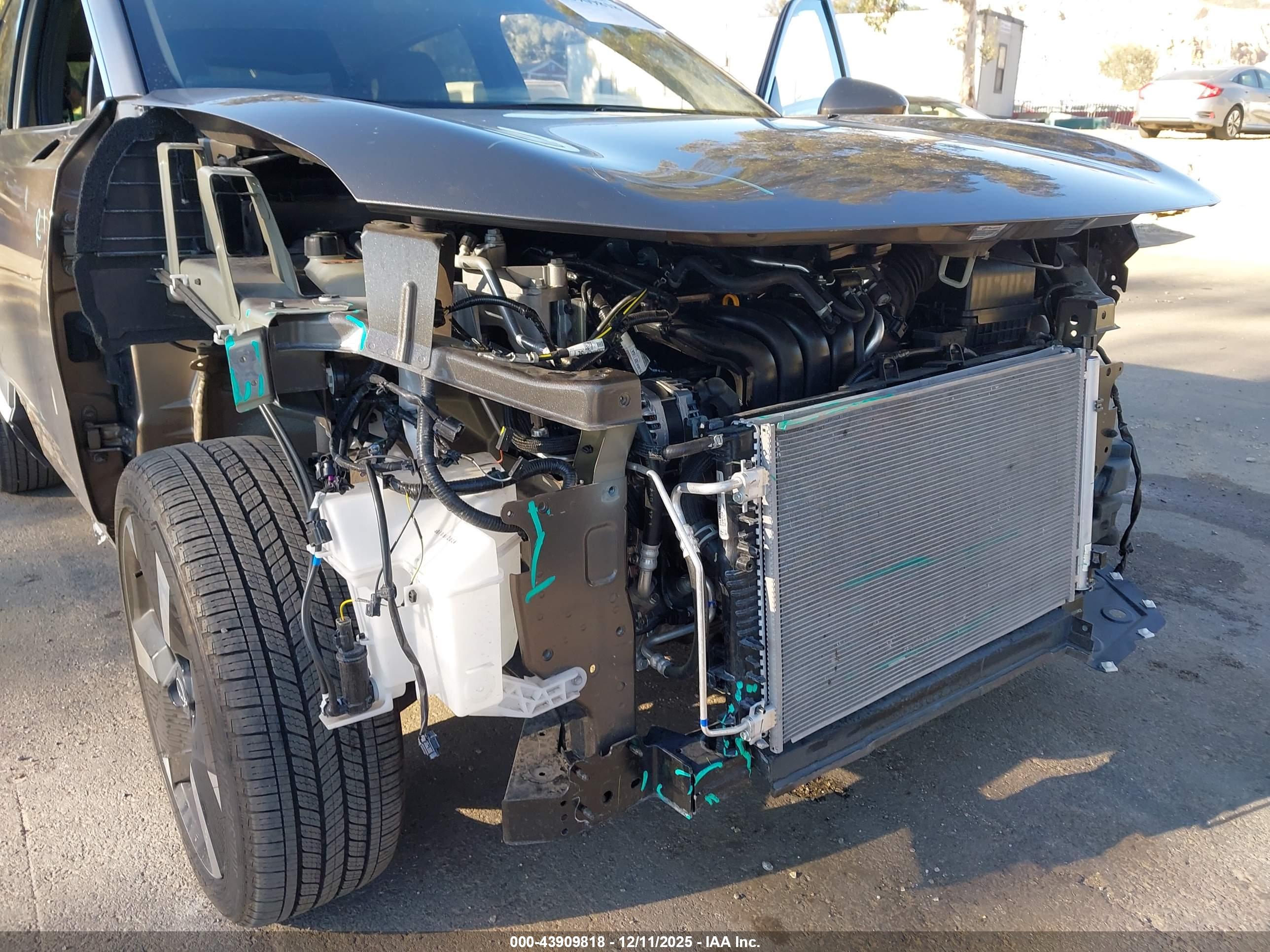 NISSAN KICKS image 6
