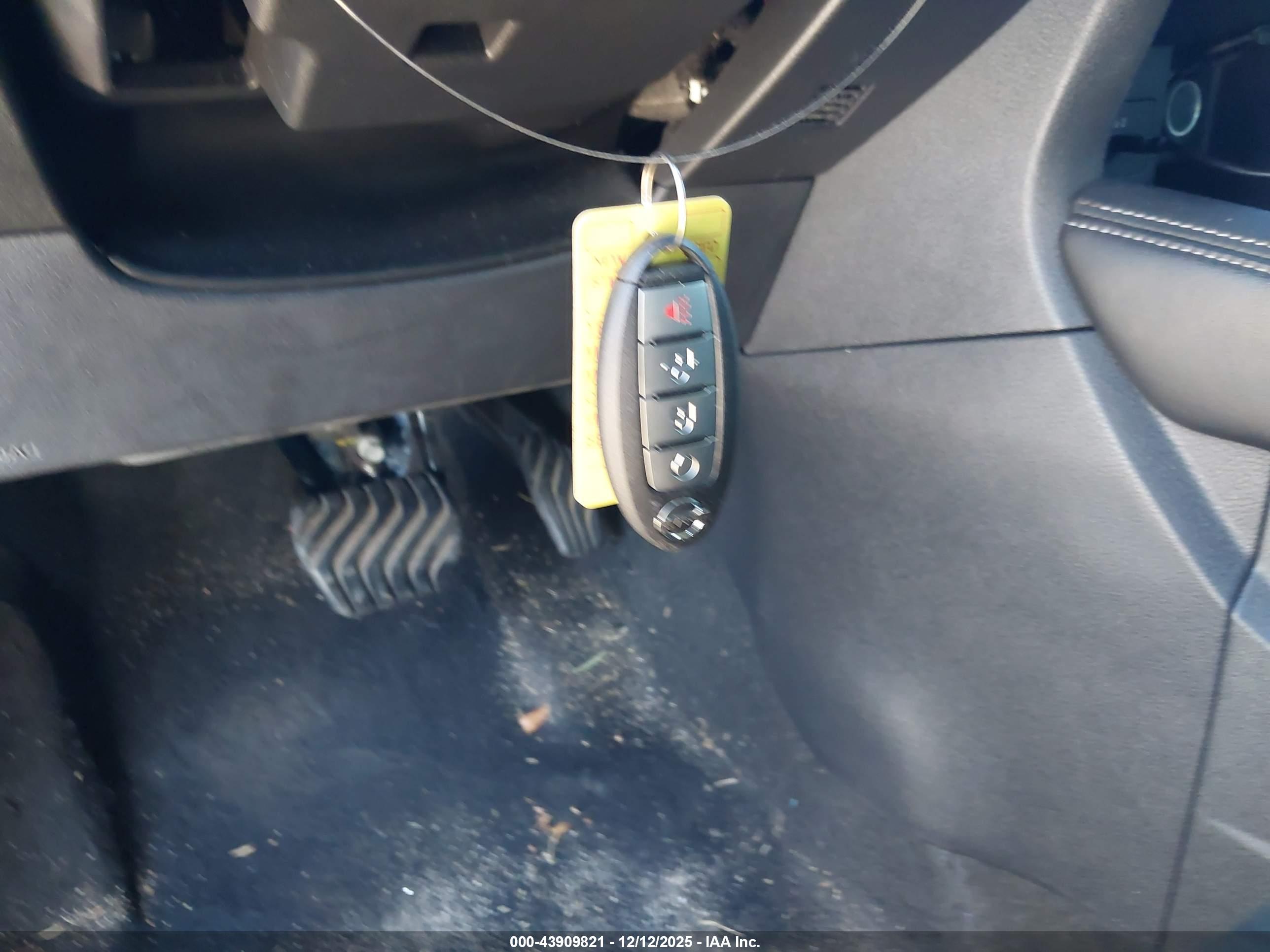 NISSAN KICKS image 11