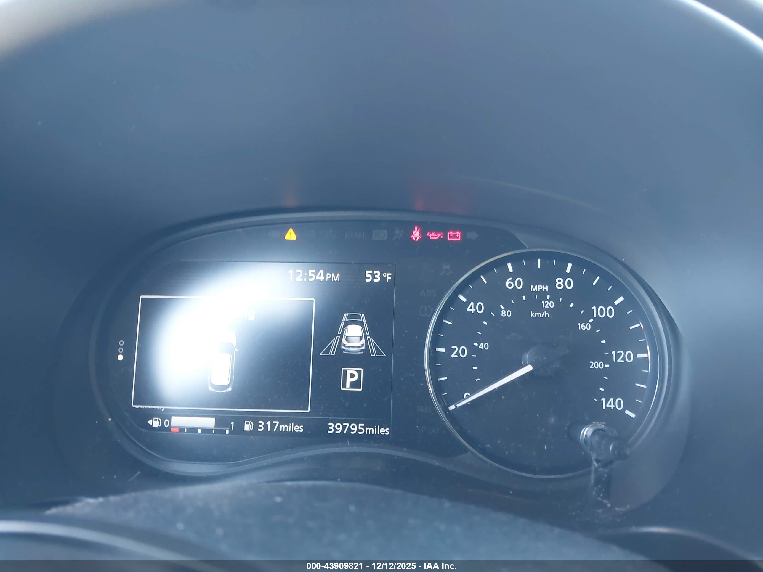 NISSAN KICKS image 7
