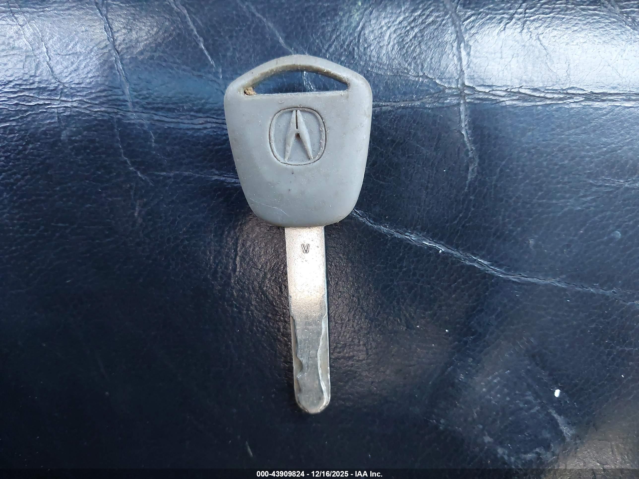 ACURA MDX image 11