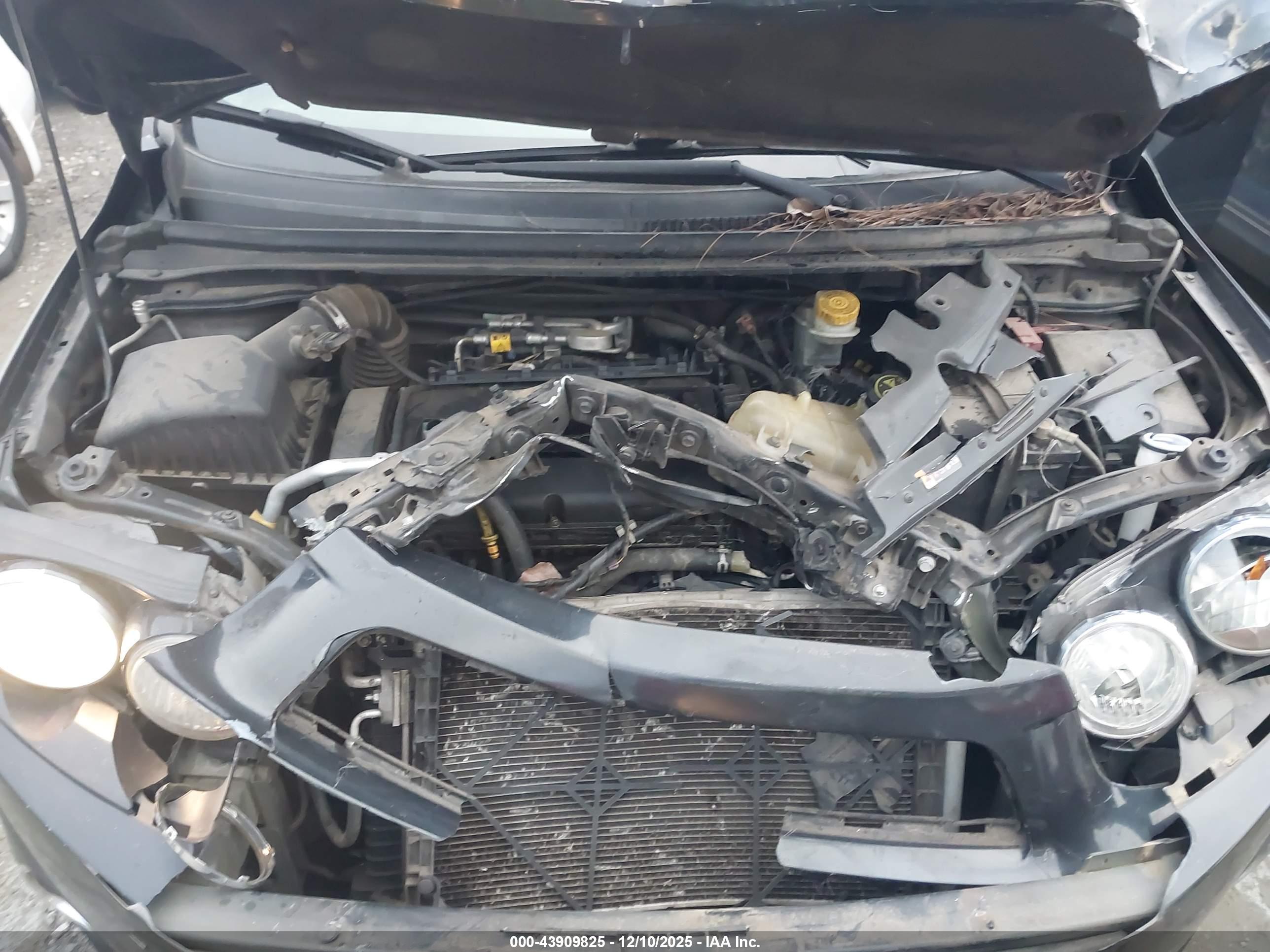 CHEVROLET SONIC image 10
