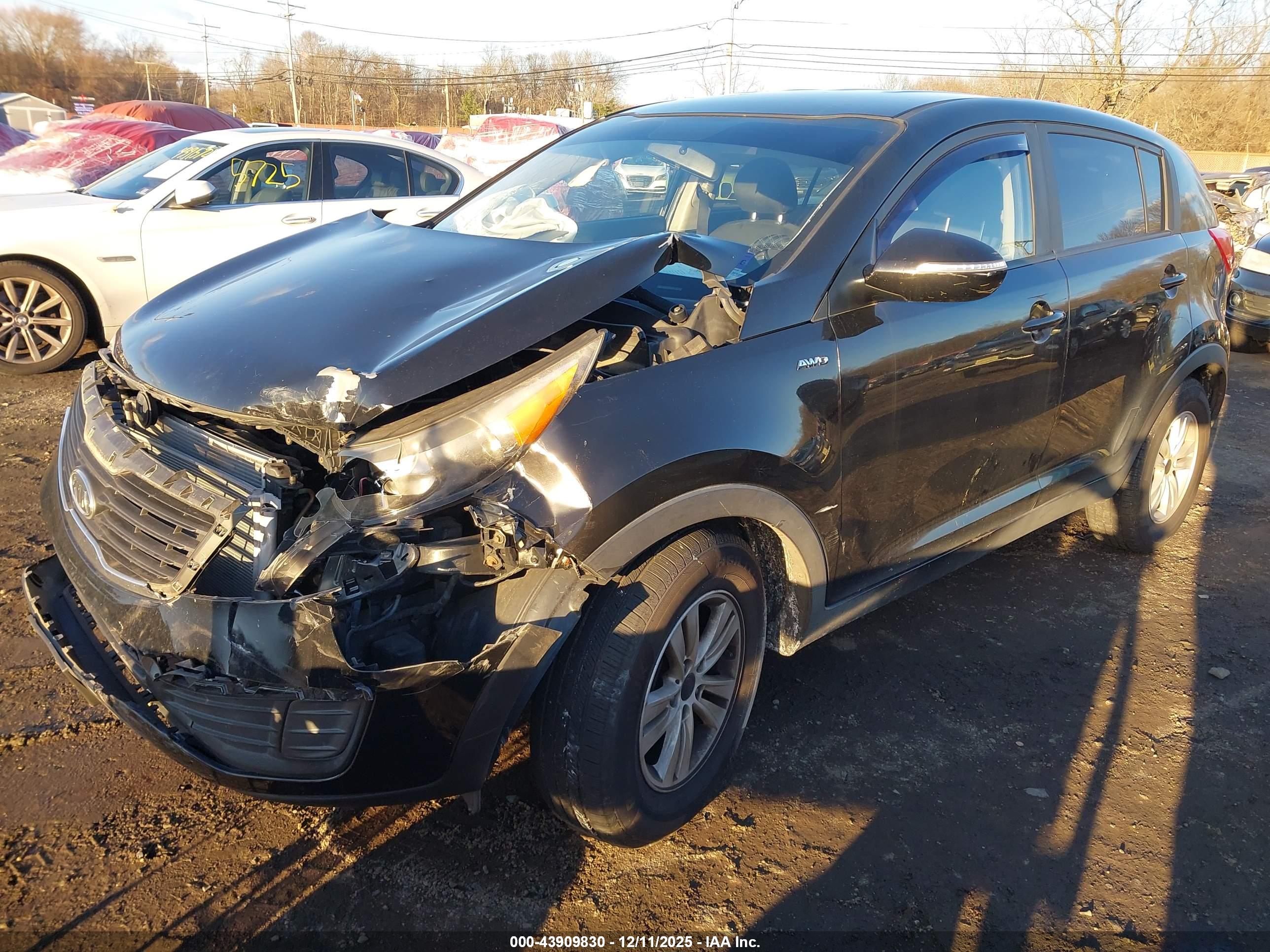 KIA SPORTAGE image 6