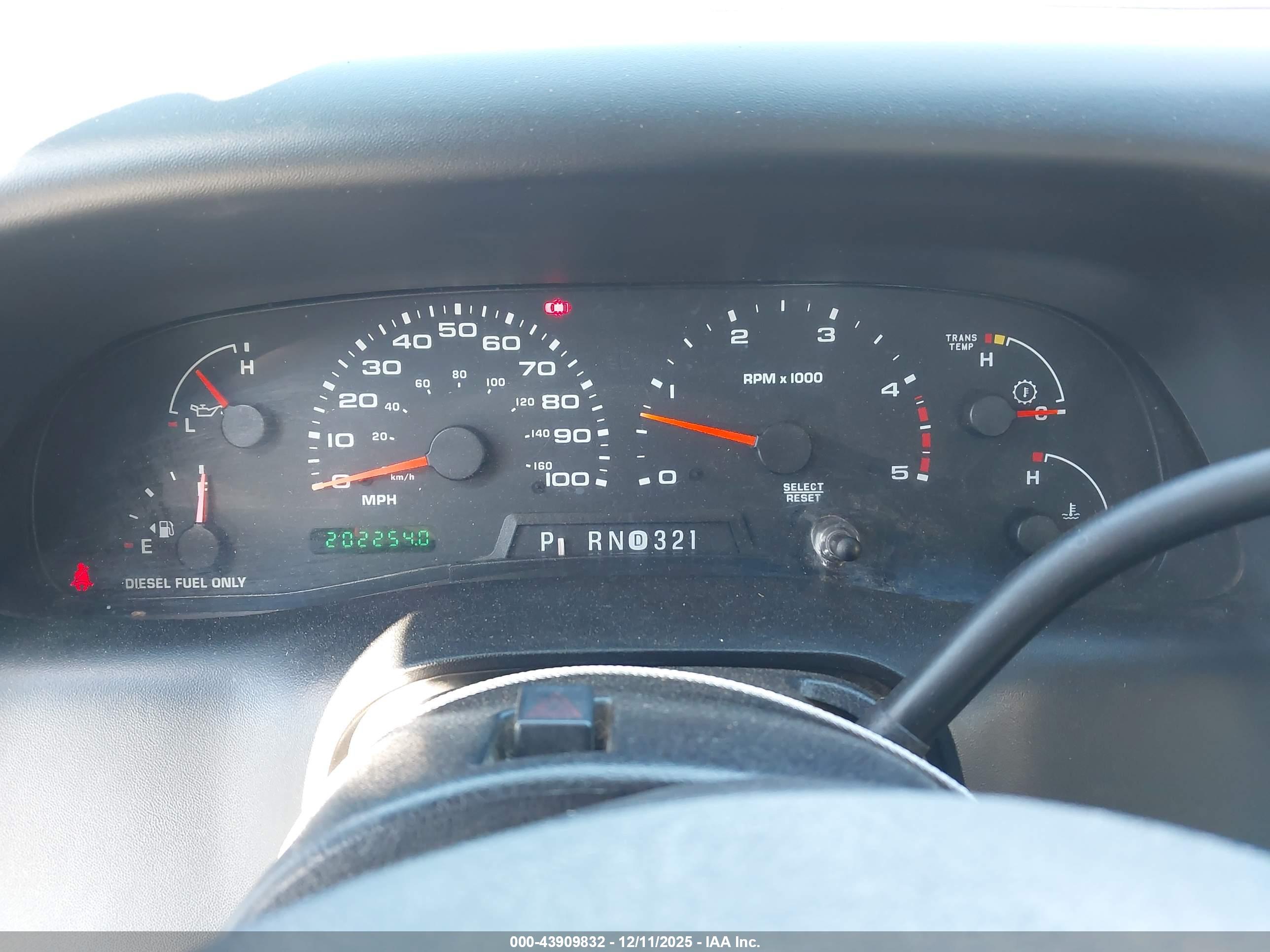 FORD F-250 image 7