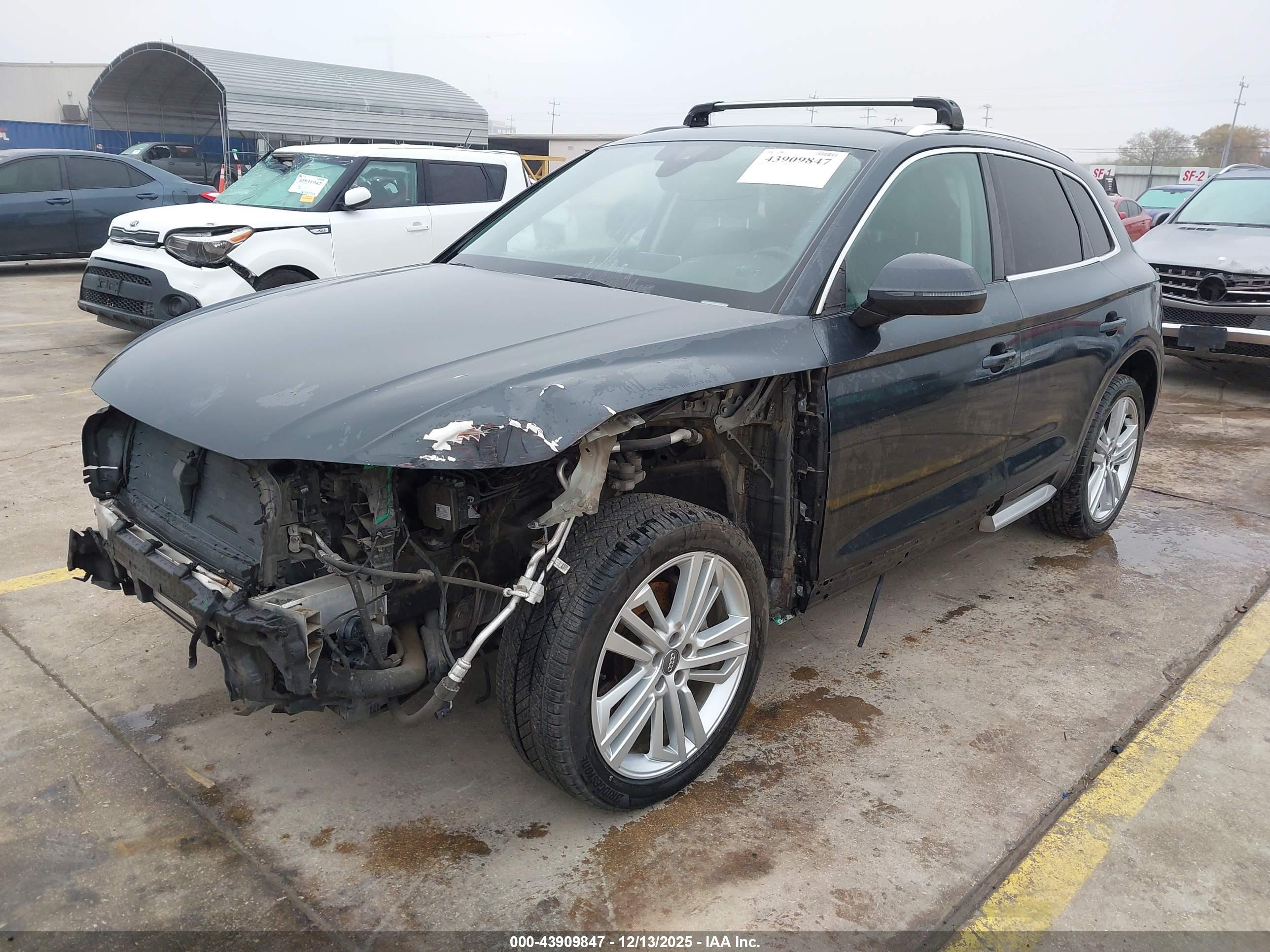 AUDI Q5 image 2