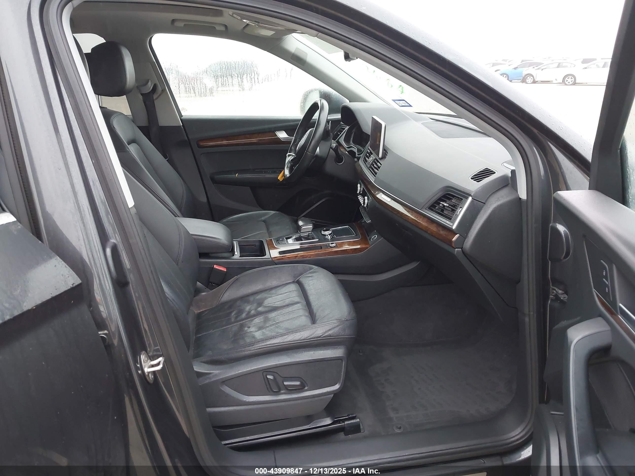 AUDI Q5 image 5