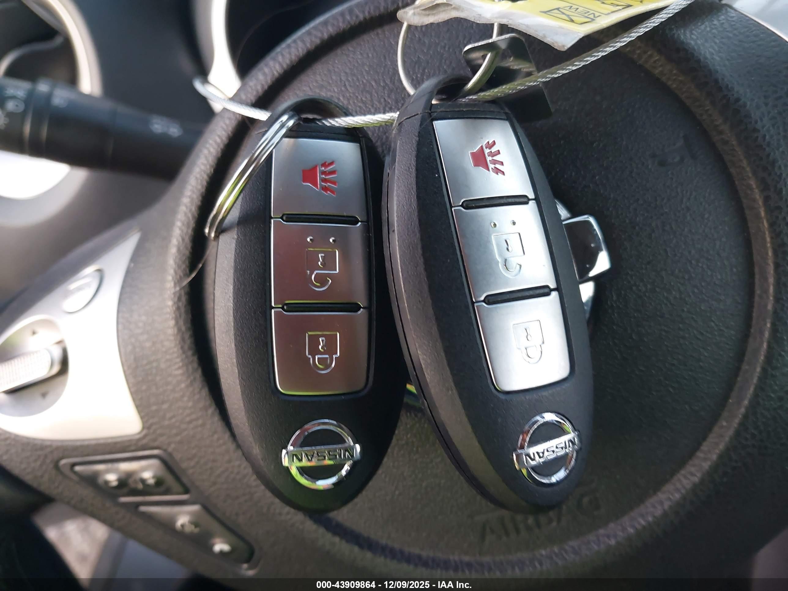 NISSAN JUKE image 11