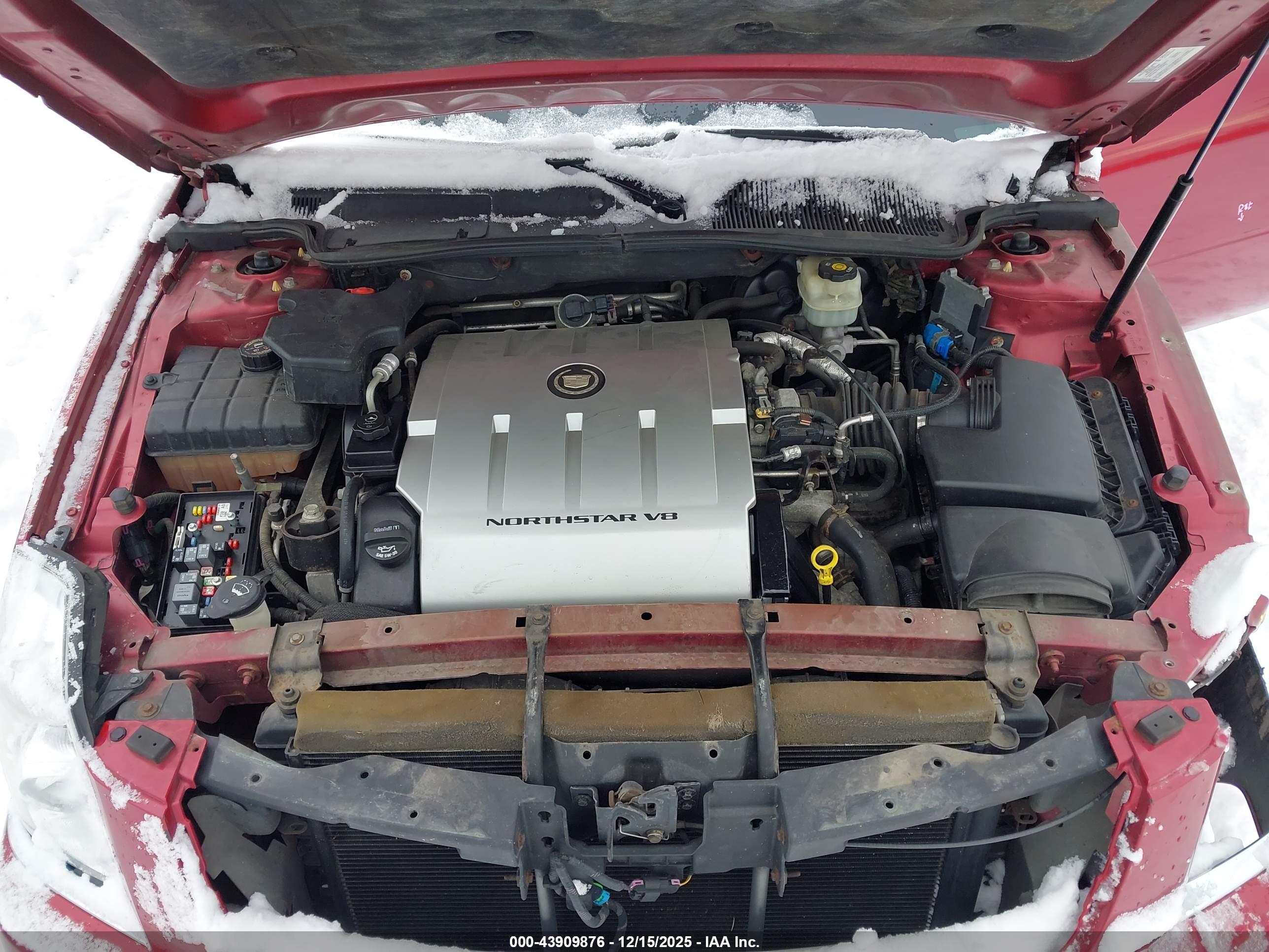 CADILLAC DTS image 10