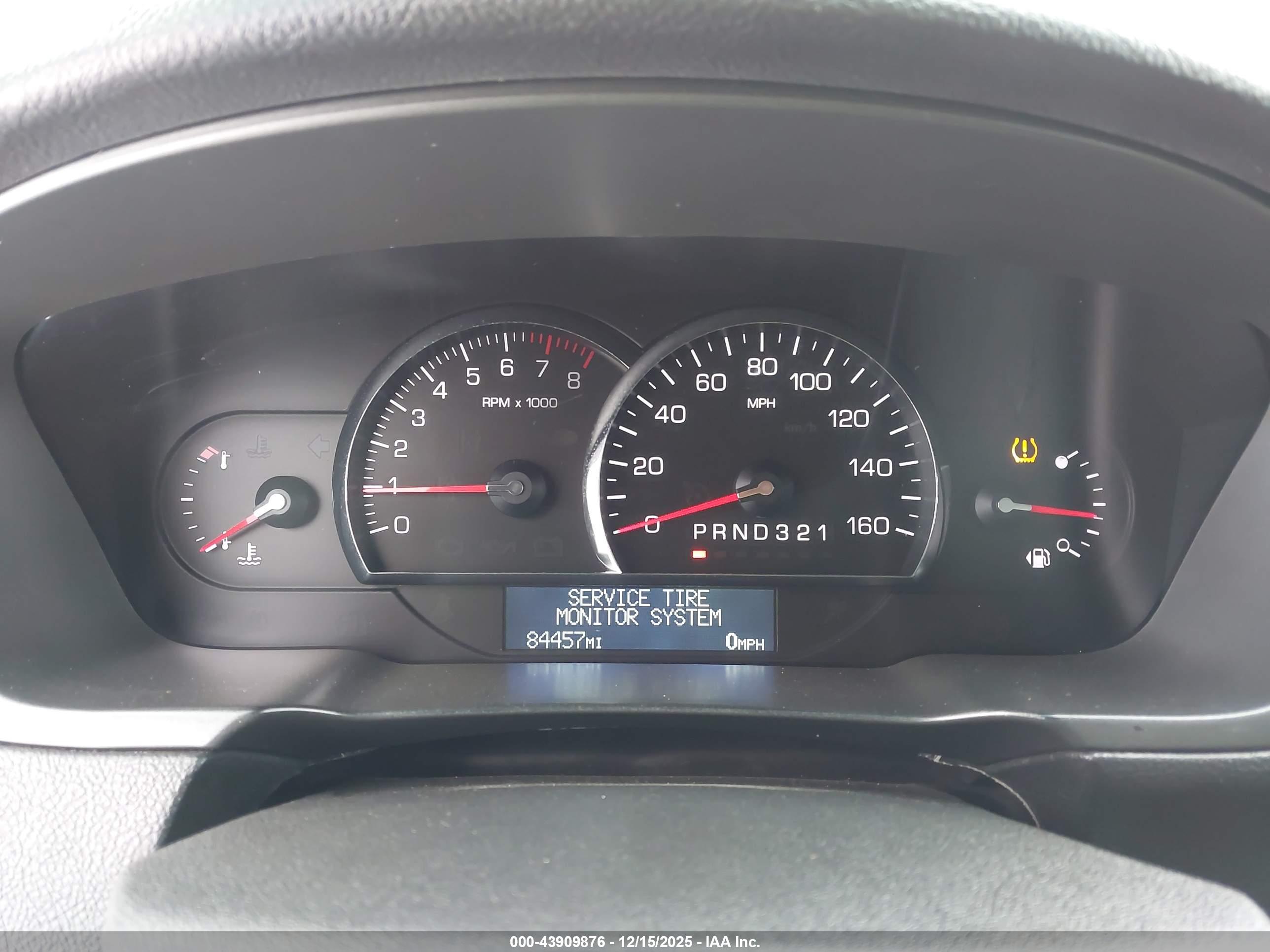 CADILLAC DTS image 7