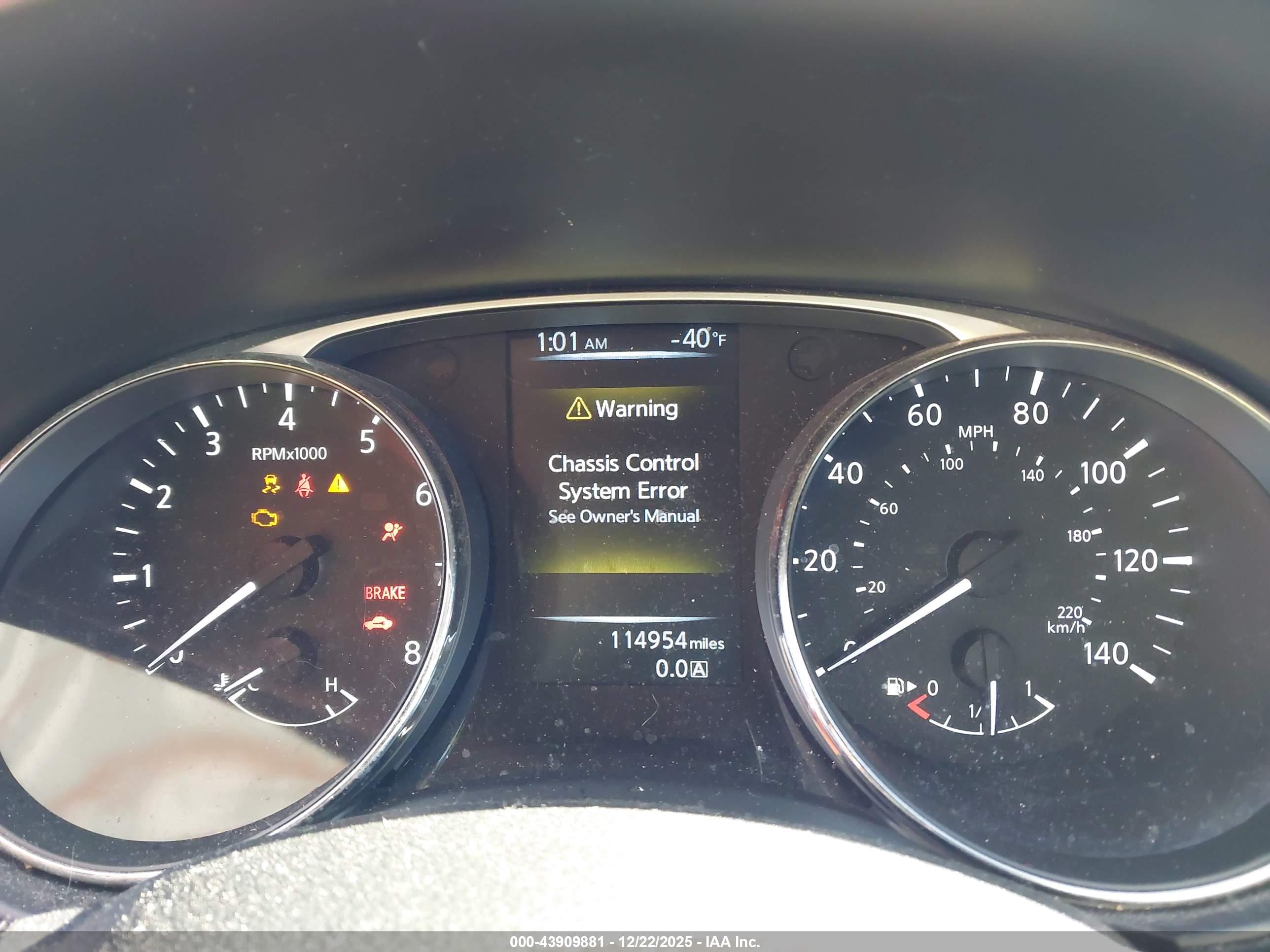NISSAN ROGUE image 7