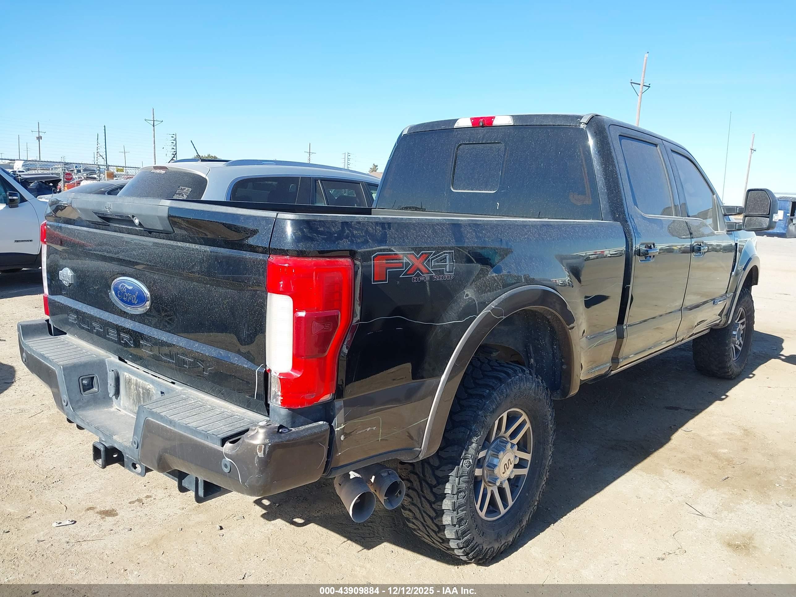 FORD F-250 image 4