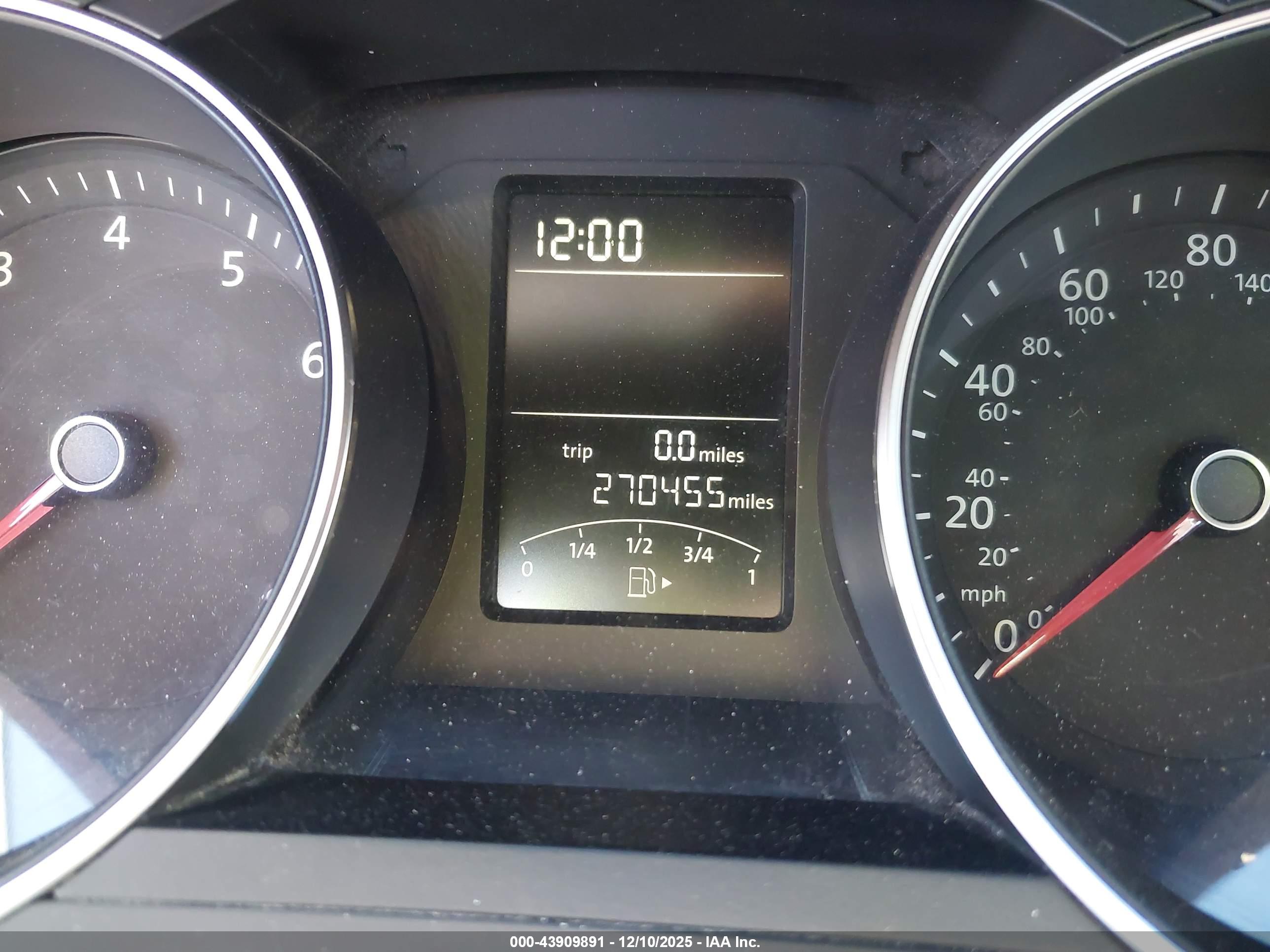 VOLKSWAGEN JETTA image 7