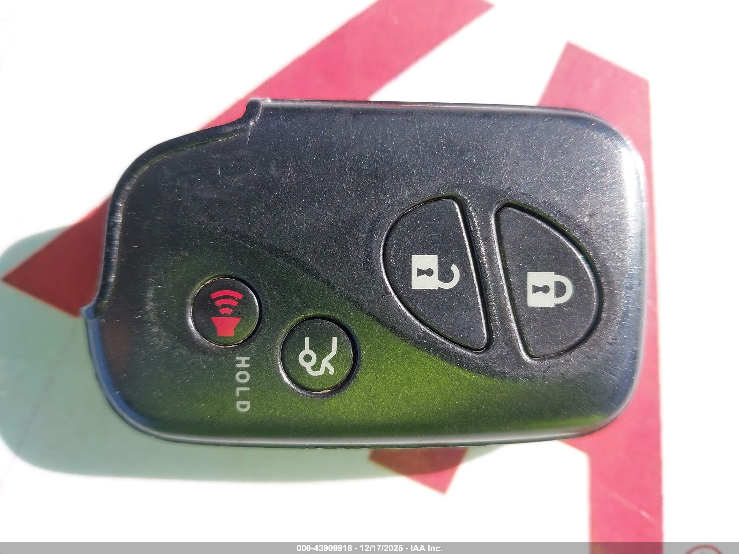 LEXUS IS image 11