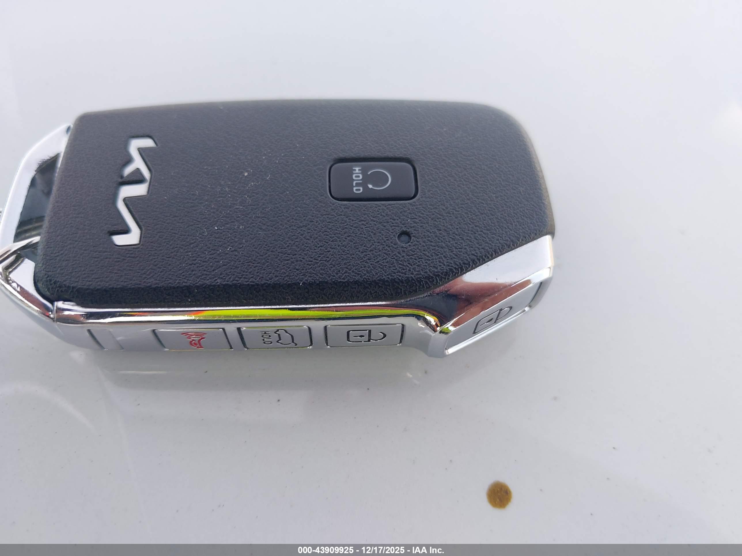 KIA EV6 image 11