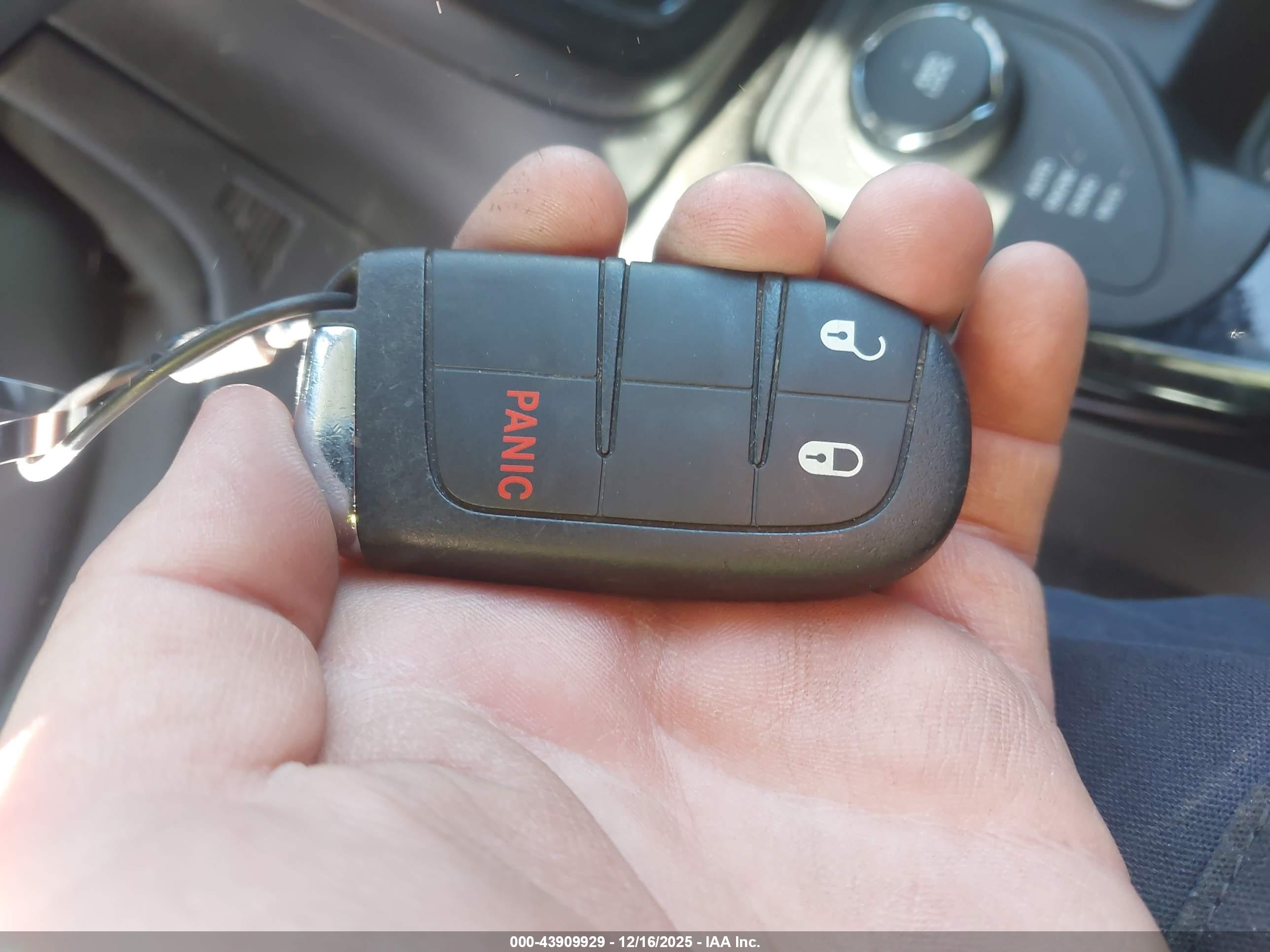 JEEP COMPASS image 11