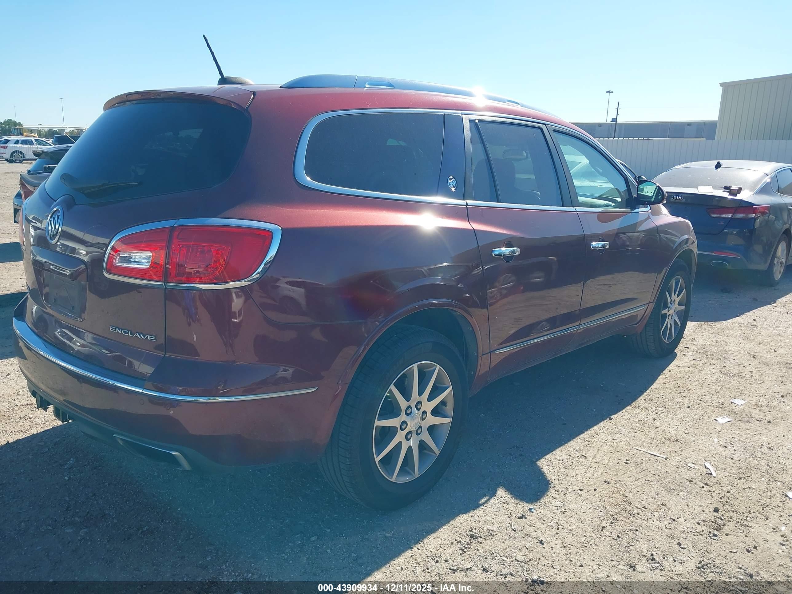 BUICK ENCLAVE image 4
