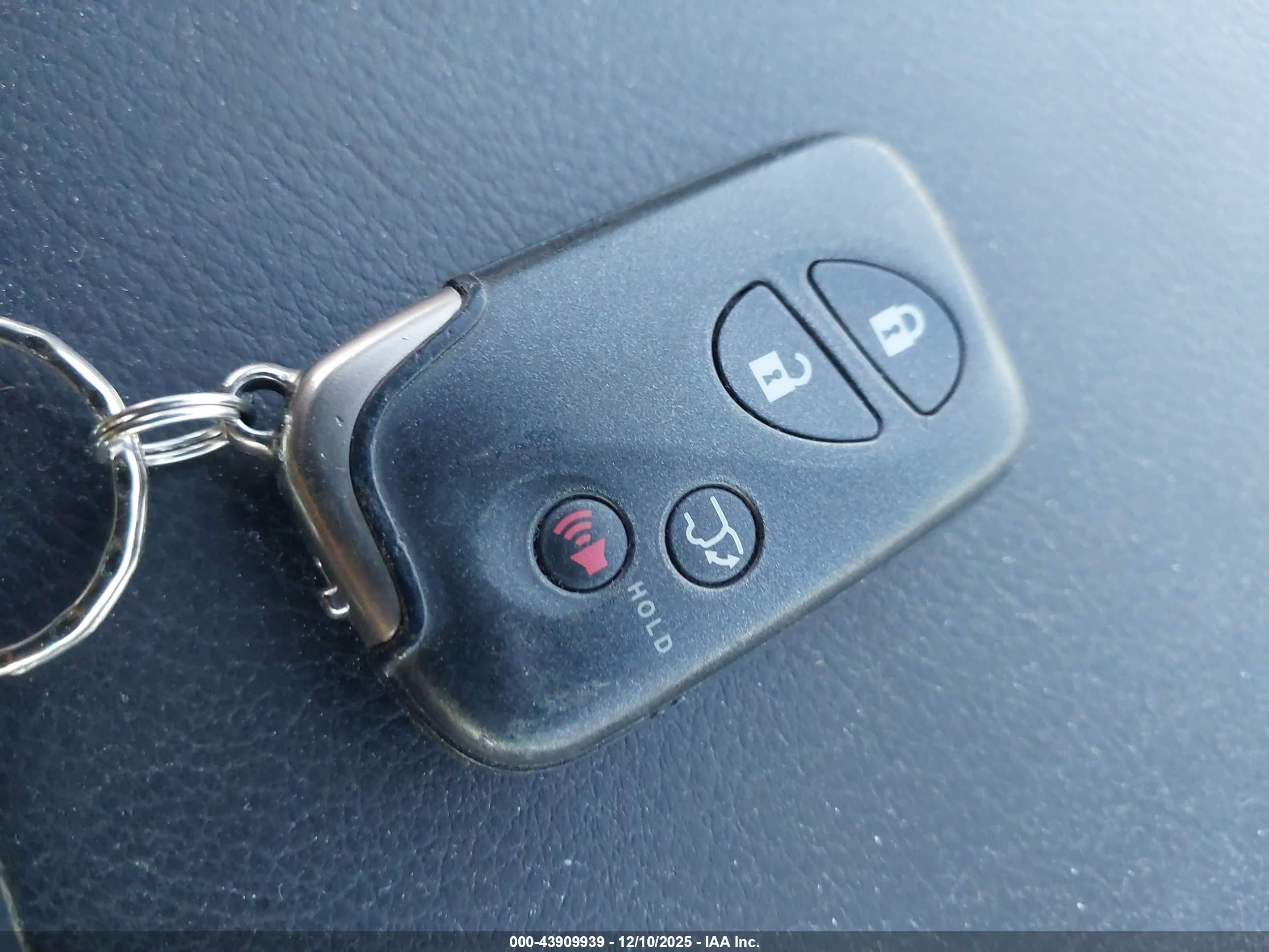 LEXUS RX image 11