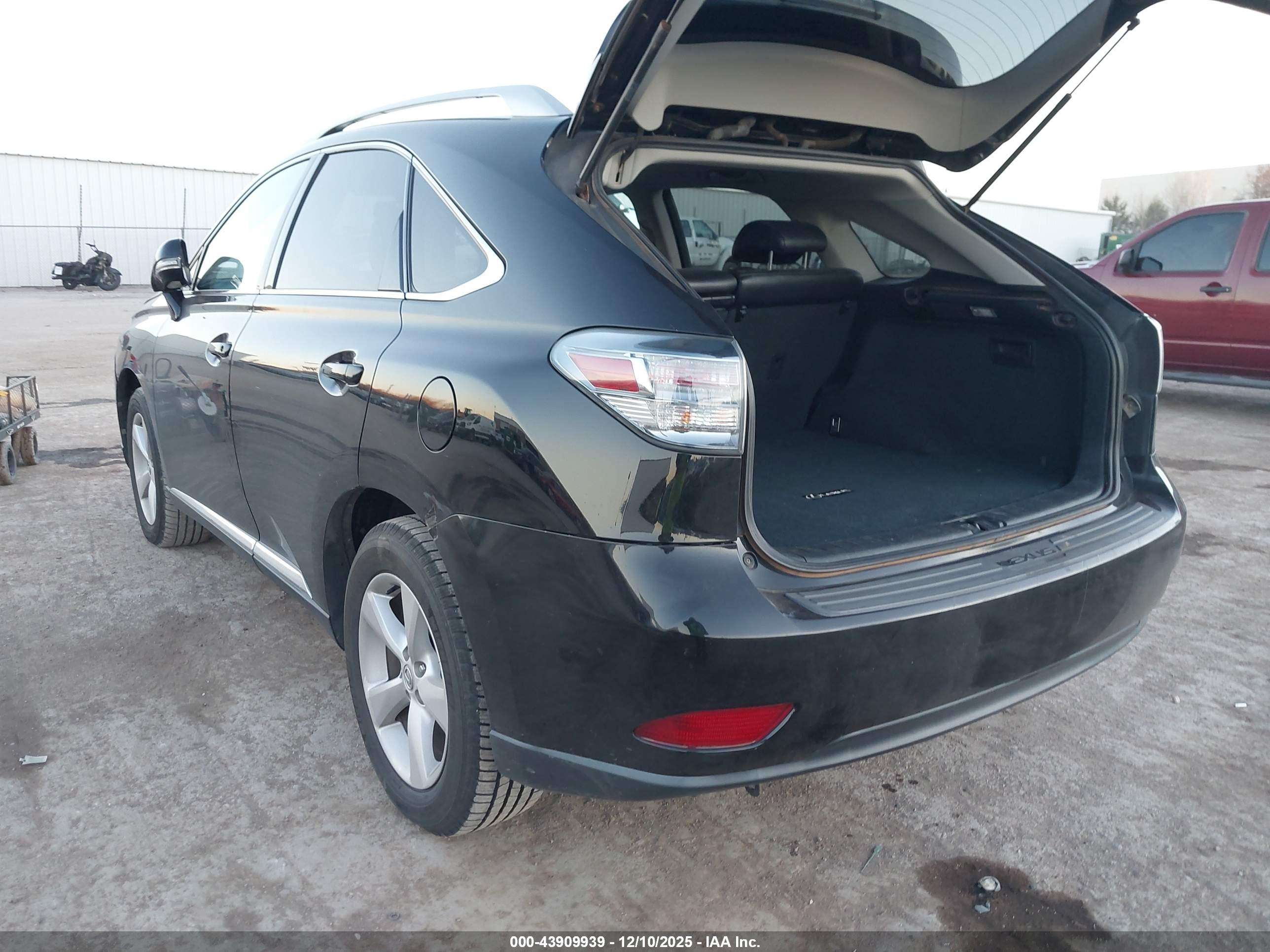 LEXUS RX image 3