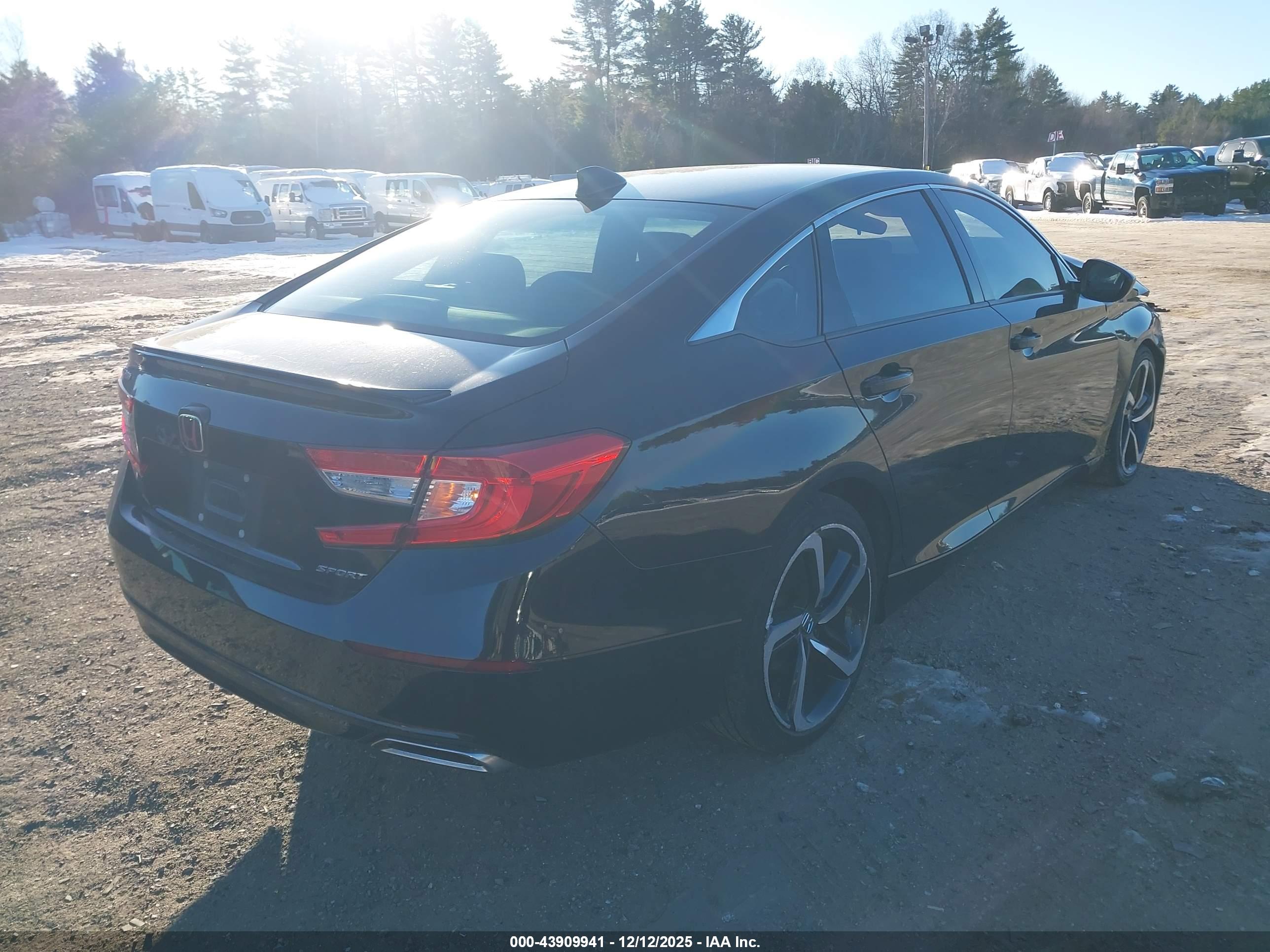 HONDA ACCORD image 4