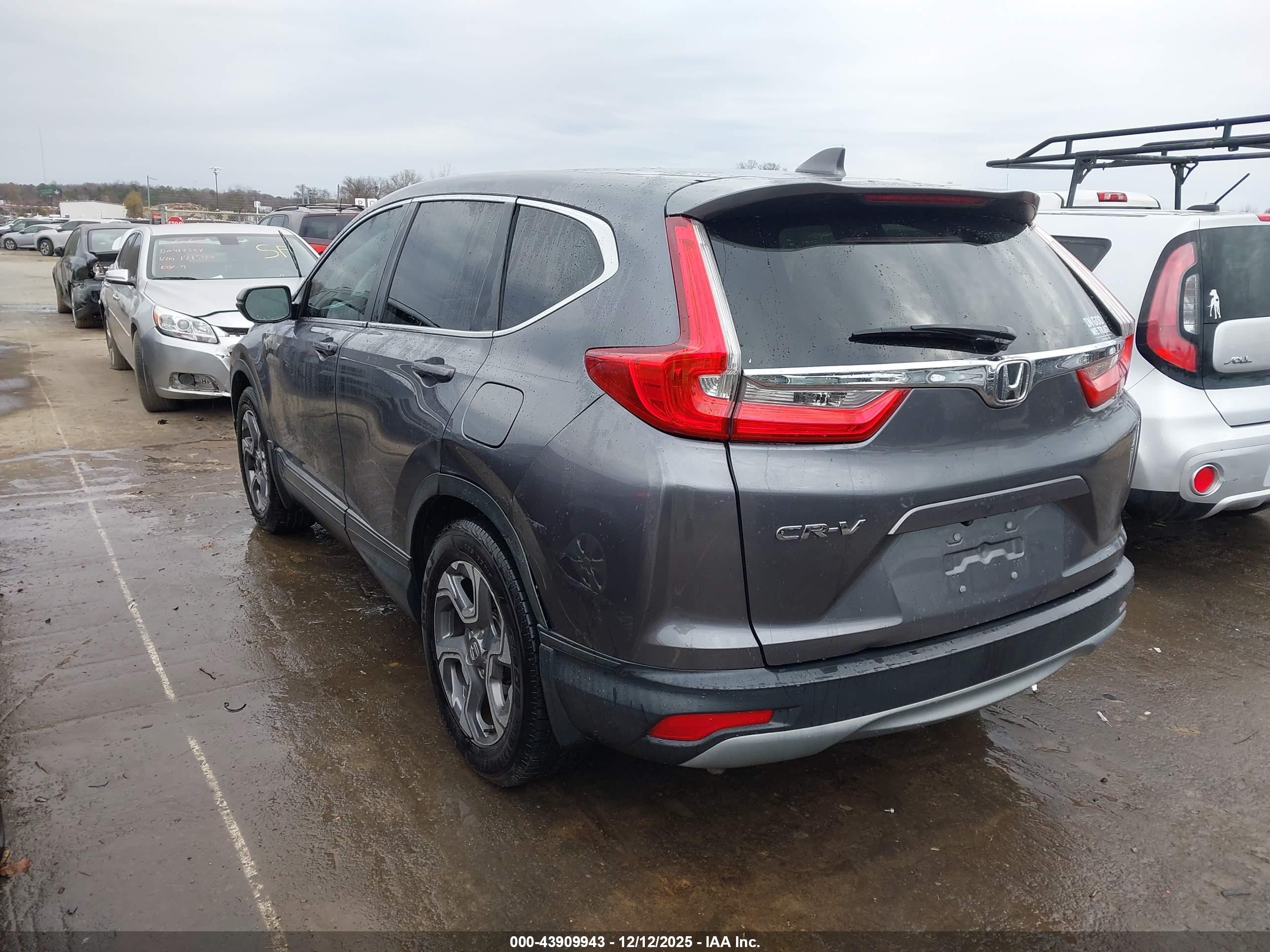 HONDA CR-V image 3