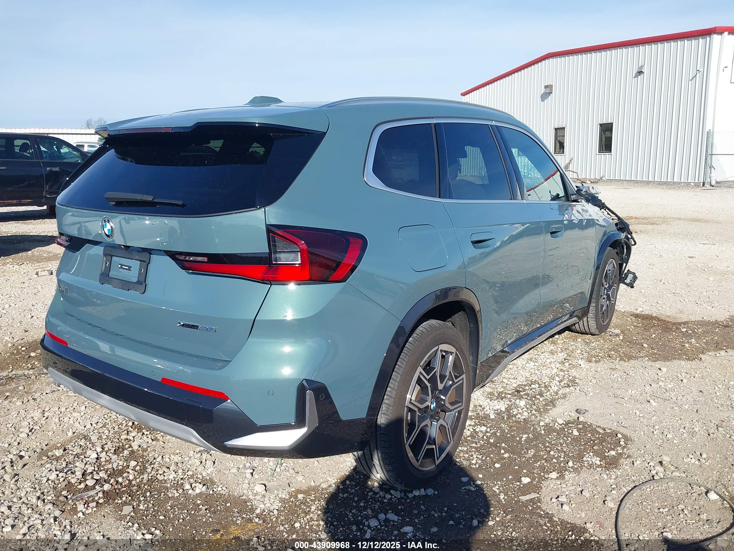 BMW X1 image 4