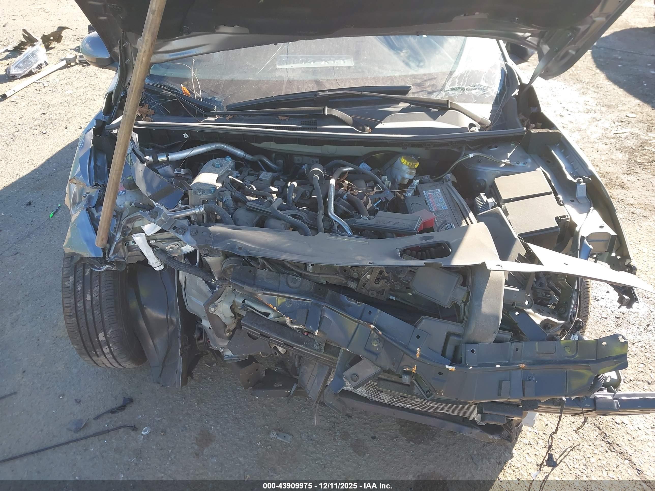 NISSAN SENTRA image 10
