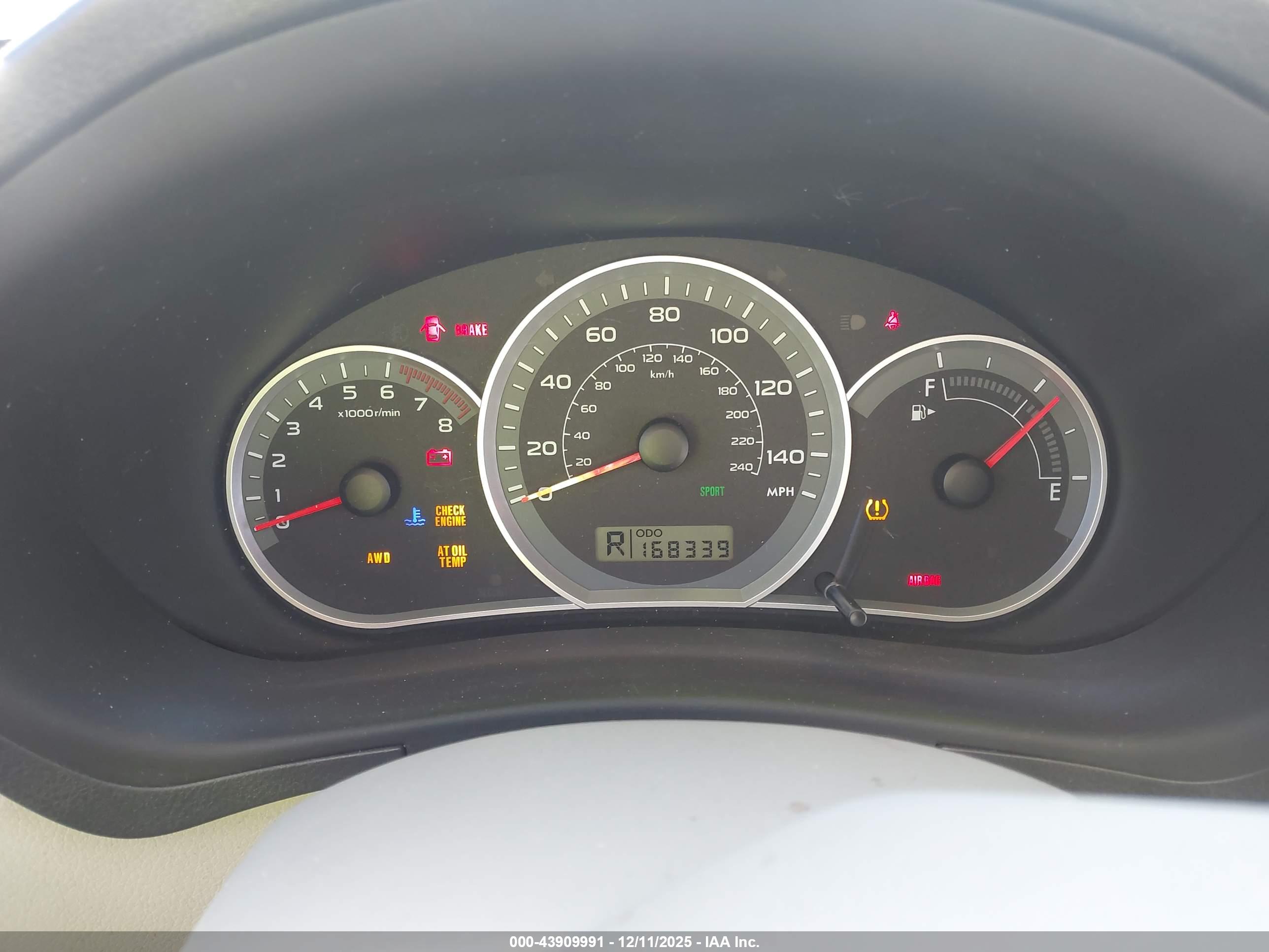 SUBARU IMPREZA image 7
